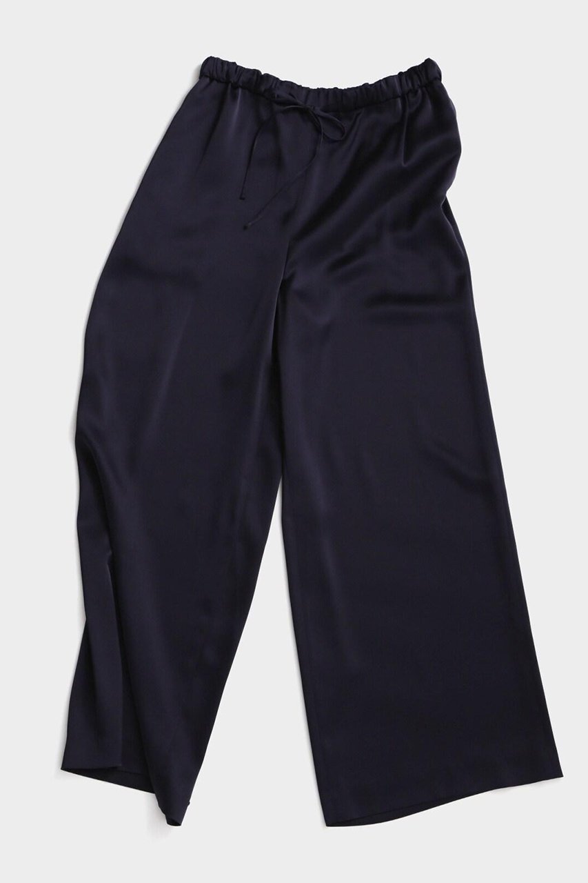 【ヒューエルミュージアム/hueLe Museum】の【STUMBLY】Satin Wide Pants インテリア・キッズ・メンズ・レディースファッション・服の通販 founy(ファニー) 　ファッション　Fashion　レディースファッション　Fashion for Women　パンツ　Pants & Trousers　エレガント 上品　Elegant　ギャザー　Gathered, Ruffled　サテン　Satin, Glossy Fabric　リボン　Ribbon, Bow　定番　Standard, Basic Item　新作・新入荷　New Arrivals / New In　ネイビー|ID: prp329100004876845 ipo3291000000036376183