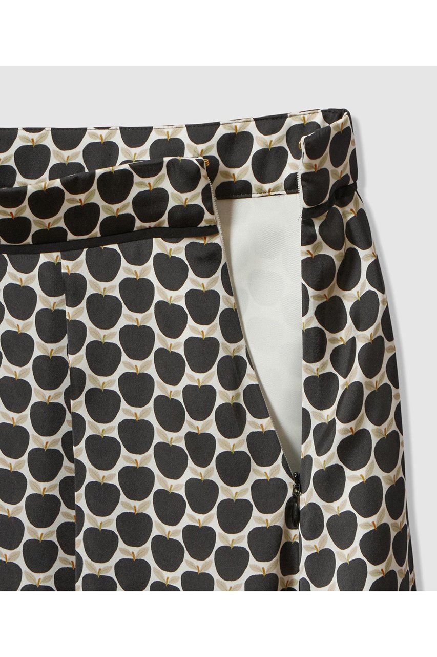 【アナイ/ANAYI】の【セットアップ対応商品】メーレプリントタックフレア スカート 人気、トレンドファッション・服の通販 founy(ファニー) 　ファッション　Fashion　レディースファッション　Fashion for Women　セットアップ　Matching Sets　スカート・ミニ/ミディ/マキシ　Skirts / Mini, Midi & Maxi Skirts　スカート　Skirts　Aライン・フレアスカート　A-Line & Flared Skirts　イタリア　Italy　エレガント 上品　Elegant　サテン　Satin, Glossy Fabric　セットアップ　Set-Up, Coordinated Outfit　ドット　Polka Dot, Dot Pattern　パイピング　Piping, Trim Design　フレア　Flare, Flared　プリント　Print, Printed Pattern　モチーフ　Motif, Design Theme　モノトーン　Monotone, Black and White　ロング　Long, Long-Length　おすすめ　Recommended / Our Picks　other-5|ID: prp329100004876869 ipo3291000000036376374