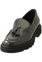 【ルカグロッシ/LucaGrossi】のタンクソールタッセルローファー 人気、トレンドファッション・服の通販 founy(ファニー) ファッション Fashion レディースファッション Fashion for Women シューズ Shoes, Footwear タッセル Tassel, Fringe トレンド Trend, Trending Now フラット Flat, Flat Shoes ベーシック Basic, Essential A/W・秋冬 Autumn/Winter thumbnail グレー|ID: prp329100004876942 ipo3291000000036377108