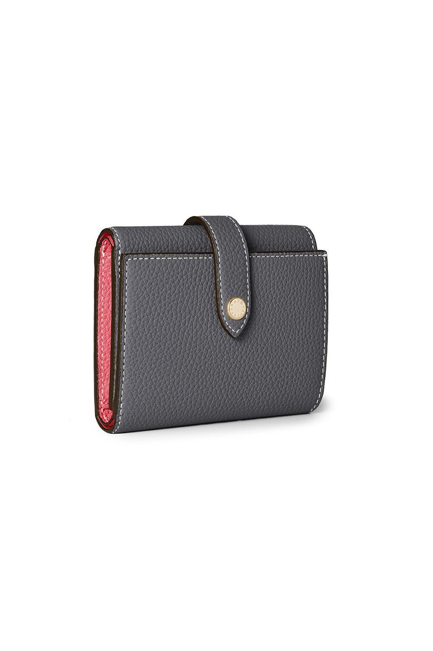 【ボナベンチュラ/BONAVENTURA】のベルテッド トリフォールド ウォレット シュリンクレザー インテリア・キッズ・メンズ・レディースファッション・服の通販 founy(ファニー) 　ファッション　Fashion　レディースファッション　Fashion for Women　ミニ財布・二つ折り財布　Wallets & Card Cases　ユニセックス　Unisex, Genderless　おすすめ　Recommended / Our Picks　ウォレット　Wallet　ギフト プレゼント　Gift / Present　コンパクト　Compact, Small Size　シルバー　Silver, Metallic Silver　スリム　Slim, Slim Fit　ポケット　Pocket, Pocket Detail　人気　Popular, Best Seller　新作・新入荷　New Arrivals / New In　財布　Wallet, Purse　チャコール×アザレ|ID: prp329100004877171 ipo3291000000036380843