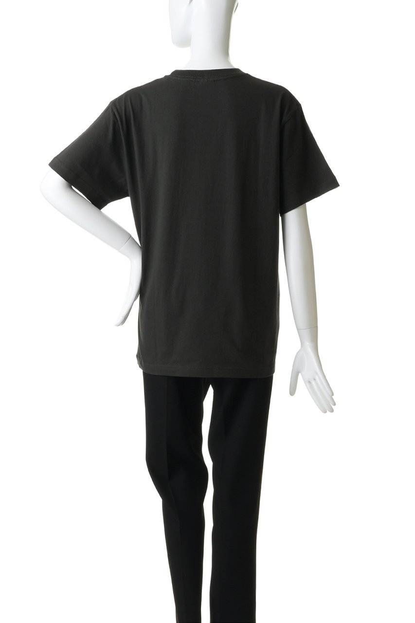 【ヘルシーデニム/Healthy Denim】のBarbie5 at the beach ロゴTシャツ 人気、トレンドファッション・服の通販 founy(ファニー) 　ファッション　Fashion　レディースファッション　Fashion for Women　トップス・カットソー　Cut & Sew Tops　シャツ・ブラウス・オフィスカジュアル　Elegant Blouses & Button-Ups　ロングTシャツ・Tシャツ　Longline T-Shirts & Tees　カットソー・ベーシックTシャツ　Cut-and-Sewn Tops / Stretch Tees & Basics　インナー　Innerwear　ショート　Short, Short Length　シンプル　Simple, Minimal　スリーブ　Sleeve, Long Sleeve / Short Sleeve　フロント　Front, Front Design　プリント　Print, Printed Pattern　夏　Summer　新作・新入荷　New Arrivals / New In　春　Spring　S/S・春夏　SS, Spring/Summer, Warm Season　other-4|ID: prp329100004877222 ipo3291000000036381311