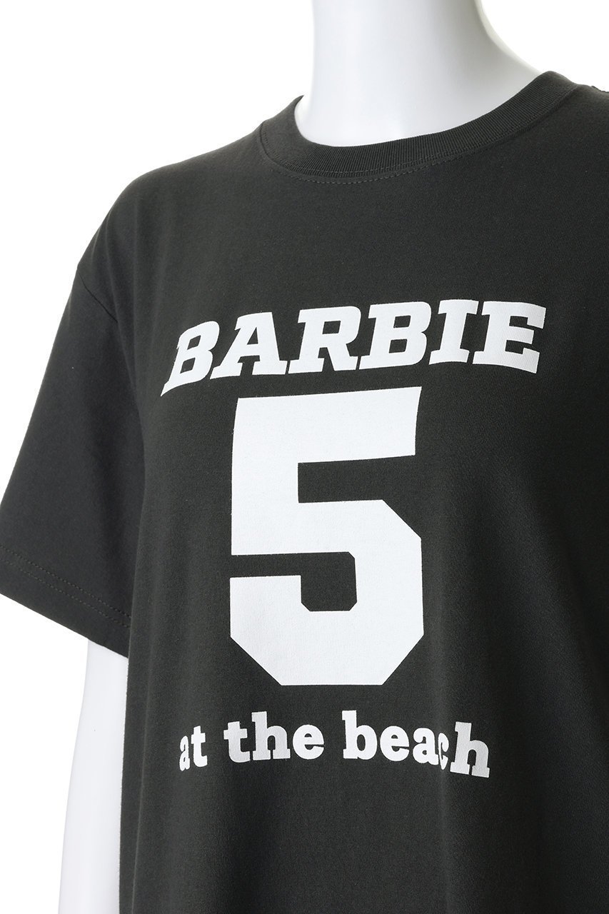 【ヘルシーデニム/Healthy Denim】のBarbie5 at the beach ロゴTシャツ 人気、トレンドファッション・服の通販 founy(ファニー) 　ファッション　Fashion　レディースファッション　Fashion for Women　トップス・カットソー　Cut & Sew Tops　シャツ・ブラウス・オフィスカジュアル　Elegant Blouses & Button-Ups　ロングTシャツ・Tシャツ　Longline T-Shirts & Tees　カットソー・ベーシックTシャツ　Cut-and-Sewn Tops / Stretch Tees & Basics　インナー　Innerwear　ショート　Short, Short Length　シンプル　Simple, Minimal　スリーブ　Sleeve, Long Sleeve / Short Sleeve　フロント　Front, Front Design　プリント　Print, Printed Pattern　夏　Summer　新作・新入荷　New Arrivals / New In　春　Spring　S/S・春夏　SS, Spring/Summer, Warm Season　other-5|ID: prp329100004877222 ipo3291000000036381312