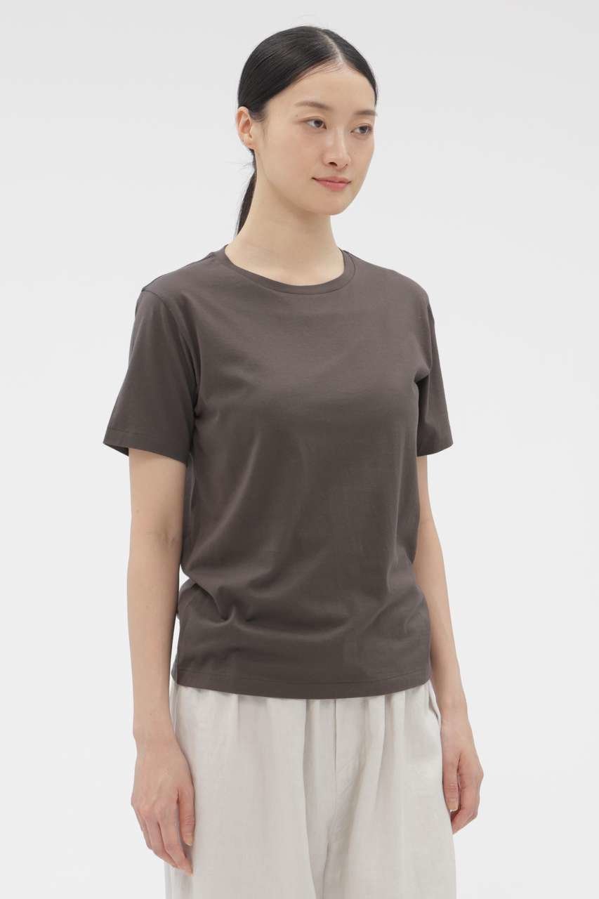 【マーガレットハウエル/MARGARET HOWELL】のSUPERFINE COTTON JERSEY TOP インテリア・キッズ・メンズ・レディースファッション・服の通販 founy(ファニー) 　ファッション　Fashion　レディースファッション　Fashion for Women　トップス・カットソー　Cut & Sew Tops　シャツ・ブラウス・オフィスカジュアル　Elegant Blouses & Button-Ups　ロングTシャツ・Tシャツ　Longline T-Shirts & Tees　カットソー・ベーシックTシャツ　Cut-and-Sewn Tops / Stretch Tees & Basics　なめらか　Smooth, Silky Texture　ショート　Short, Short Length　シンプル　Simple, Minimal　スリーブ　Sleeve, Long Sleeve / Short Sleeve　フィット　Fit, Slim Fit　ベーシック　Basic, Essential　リラックス　Relax, Relaxed Fit　新作・新入荷　New Arrivals / New In　カーキ|ID: prp329100004877241 ipo3291000000036381459