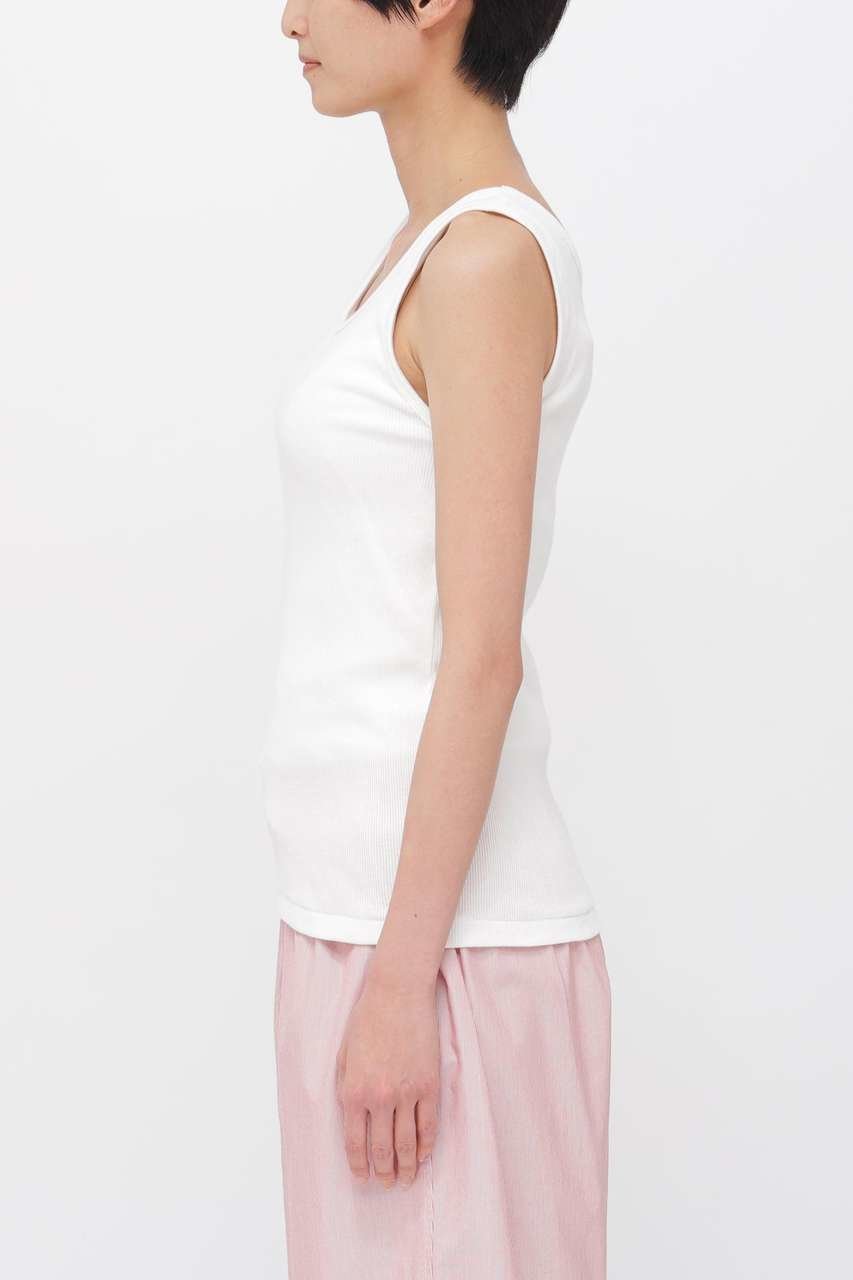 【マーガレットハウエル/MARGARET HOWELL】のFINE COTTON RIB JERSEY TOP 人気、トレンドファッション・服の通販 founy(ファニー) 　ファッション　Fashion　レディースファッション　Fashion for Women　トップス・カットソー　Cut & Sew Tops　キャミソール&ノースリーブ　Camisoles & Sleeveless Tops　シャツ・ブラウス・オフィスカジュアル　Elegant Blouses & Button-Ups　ロングTシャツ・Tシャツ　Longline T-Shirts & Tees　カットソー・ベーシックTシャツ　Cut-and-Sewn Tops / Stretch Tees & Basics　なめらか　Smooth, Silky Texture　インド　Indian Textile　インナー　Innerwear　キャミソール　Camisole, Spaghetti Strap Top　タンク　Tank Top, Sleeveless Top　フィット　Fit, Slim Fit　エレガント 上品　Elegant　吸水　Absorbent, Quick-Dry　新作・新入荷　New Arrivals / New In　other-3|ID: prp329100004877244 ipo3291000000036381480