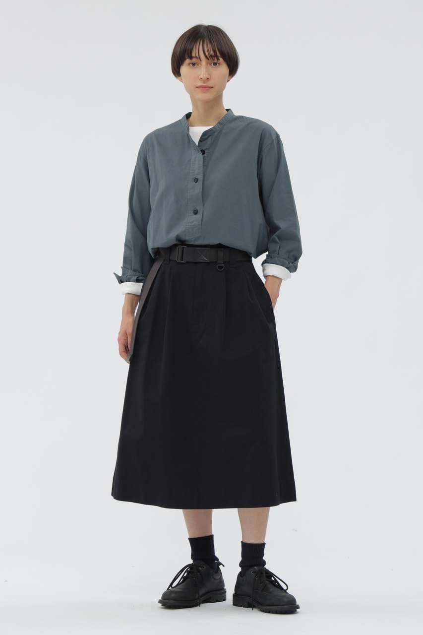 【マーガレットハウエル/MARGARET HOWELL】のGARMENT DYE COTTON SHIRTING SHIRT 人気、トレンドファッション・服の通販 founy(ファニー) 　ファッション　Fashion　レディースファッション　Fashion for Women　トップス・カットソー　Cut & Sew Tops　シャツ・ブラウス・オフィスカジュアル　Elegant Blouses & Button-Ups　スリーブ　Sleeve, Long Sleeve / Short Sleeve　フィット　Fit, Slim Fit　リラックス　Relax, Relaxed Fit　ロング　Long, Long-Length　ヴィンテージ　Vintage Style　エレガント 上品　Elegant　新作・新入荷　New Arrivals / New In　other-2|ID: prp329100004877274 ipo3291000000036381709