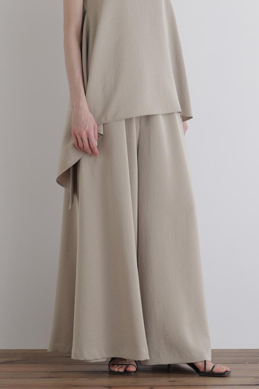 【ル フィル/LE PHIL】のライトサテンギャザーワイドパンツ 人気、トレンドファッション・服の通販 founy(ファニー) 　ファッション　Fashion　レディースファッション　Fashion for Women　パンツ　Pants & Trousers　エレガント 上品　Elegant　ギャザー　Gathered, Ruffled　ジャケット　Jacket, Outerwear　スタンダード　Standard, Basic　ドレープ　Drape, Draping Fabric　バランス　Balance, Style Balance　フィット　Fit, Slim Fit　フェミニン　Feminine, Girly　ワイド　Wide, Wide Fit　新作・新入荷　New Arrivals / New In　other-2|ID: prp329100004877394 ipo3291000000036382559