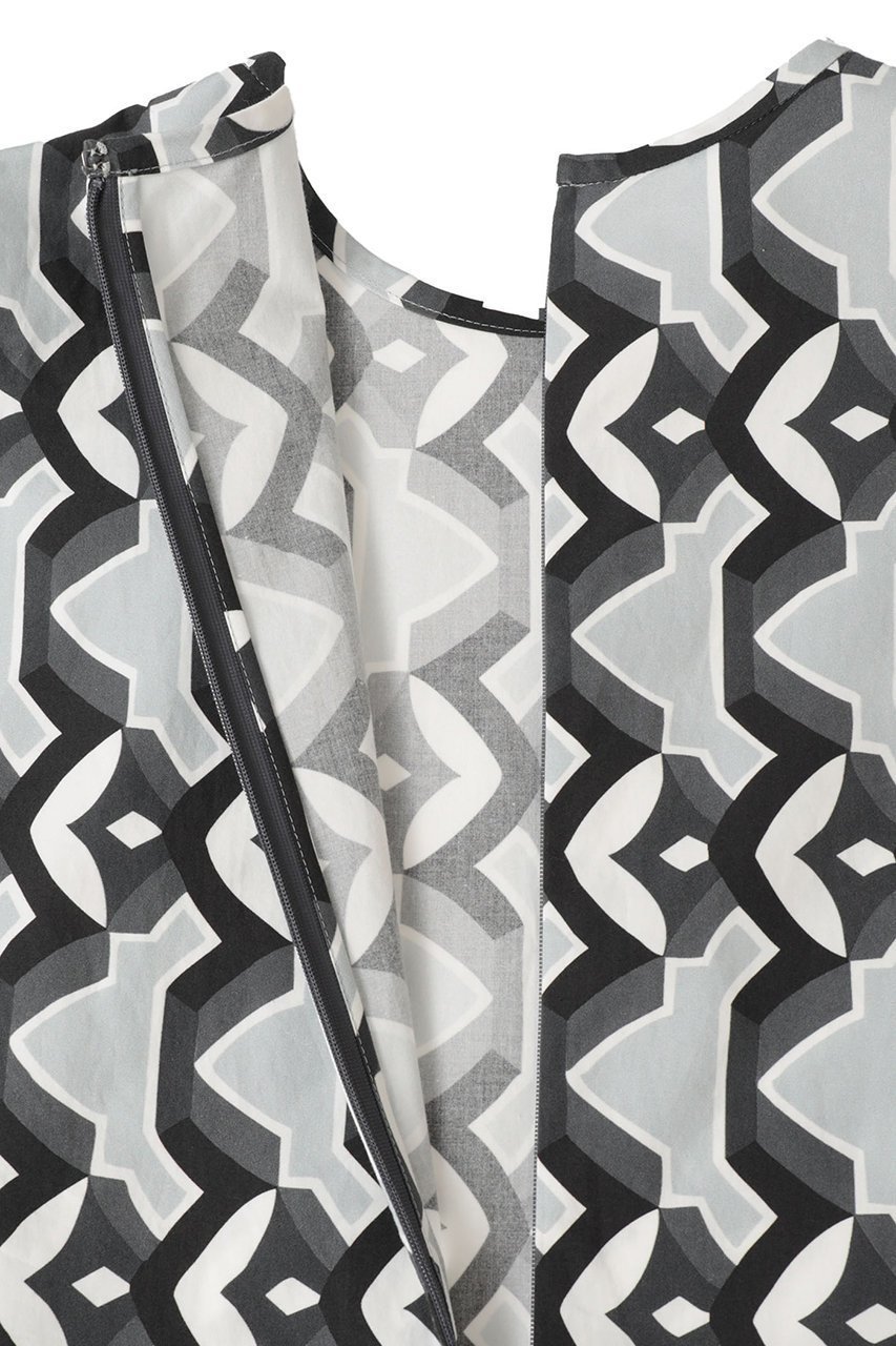 【マルティニーク/martinique】の【l heritage martinique】アールデコ・タイルサマードレス 人気、トレンドファッション・服の通販 founy(ファニー) 　ファッション　Fashion　レディースファッション　Fashion for Women　ワンピース　Dresses　フォーマル・パーティードレス・結婚式用ドレス　Elegant & Casual Dresses　チュニック　Tunic Tops & Dresses　おすすめ　Recommended / Our Picks　カーディガン　Cardigan, Knitwear　サマー　Summer, Summer Style　タイプライター　Typewriter Fabric, Crisp Cotton　チュニック　Tunic, Long Top　ドレス　Dress, One-Piece　バランス　Balance, Style Balance　フランス　France, French　モダン　Modern, Contemporary　モチーフ　Motif, Design Theme　ロング　Long, Long-Length　夏　Summer　新作・新入荷　New Arrivals / New In　other-4|ID: prp329100004877663 ipo3291000000036385696