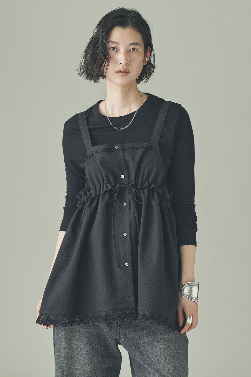 【カレンソロジー/Curensology】のワッフルキャミブラウス インテリア・キッズ・メンズ・レディースファッション・服の通販 founy(ファニー) 　ファッション　Fashion　レディースファッション　Fashion for Women　トップス・カットソー　Cut & Sew Tops　キャミソール&ノースリーブ　Camisoles & Sleeveless Tops　シャツ・ブラウス・オフィスカジュアル　Elegant Blouses & Button-Ups　インナー　Innerwear　ギャザー　Gathered, Ruffled　ノースリーブ　Sleeveless, No-Sleeve　フロント　Front, Front Design　ベスト　Vest, Waistcoat　レース　Lace, Lace Fabric　ロング　Long, Long-Length　ワッフル　Waffle, Waffle Knit　おすすめ　Recommended / Our Picks　新作・新入荷　New Arrivals / New In　ブラック|ID: prp329100004877680 ipo3291000000036385957