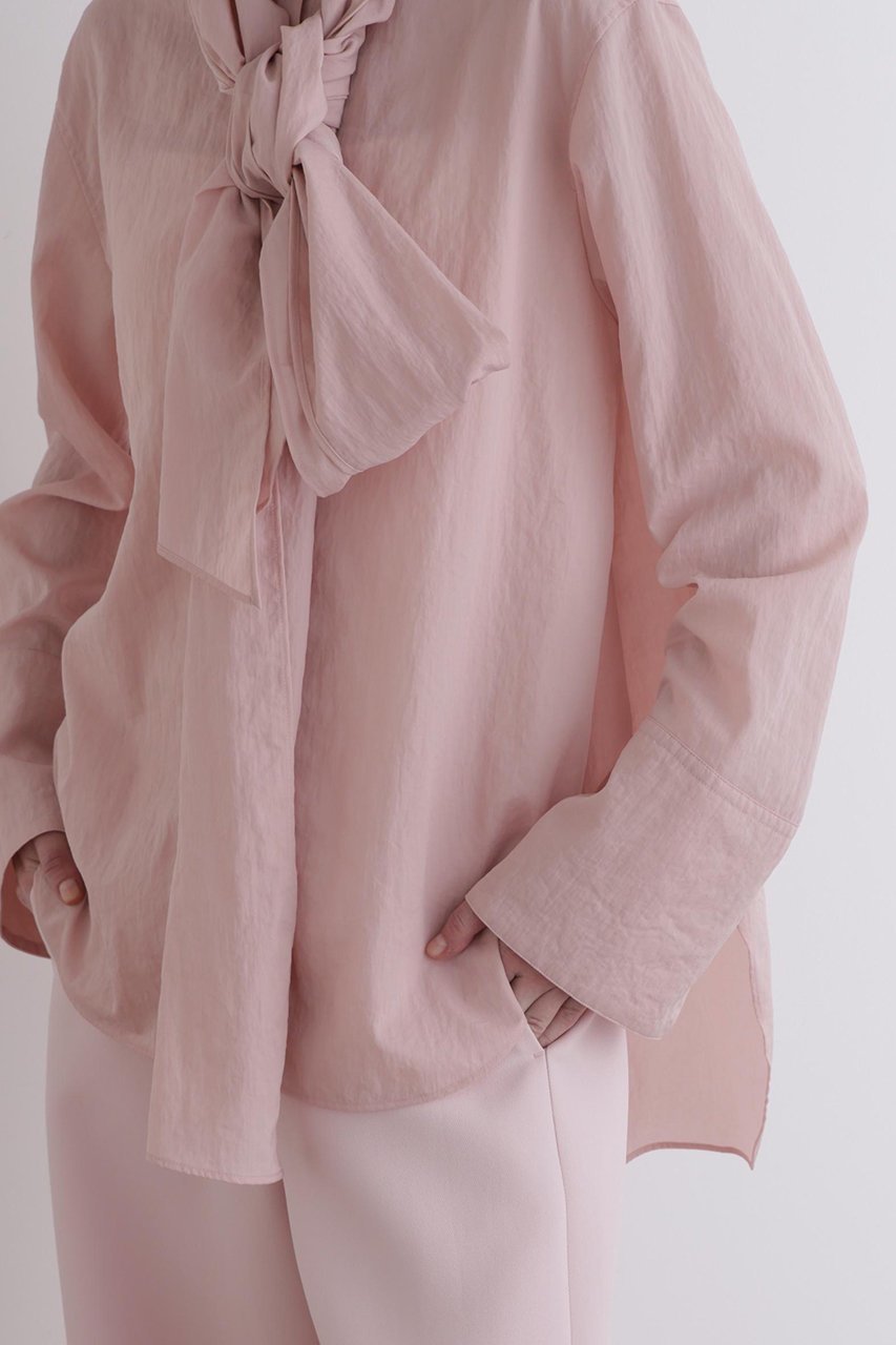 【ル フィル/LE PHIL】のコンパクトナイロンボウタイブラウス 人気、トレンドファッション・服の通販 founy(ファニー) 　ファッション　Fashion　レディースファッション　Fashion for Women　トップス・カットソー　Cut & Sew Tops　シャツ・ブラウス・オフィスカジュアル　Elegant Blouses & Button-Ups　おすすめ　Recommended / Our Picks　シンプル　Simple, Minimal　スリーブ　Sleeve, Long Sleeve / Short Sleeve　セットアップ　Set-Up, Coordinated Outfit　タフタ　Taffeta, Structured Fabric　ボトム　Bottoms, Lower Wear　ロング　Long, Long-Length　今季　This Season, Current Season　再入荷　Restock / Back in Stock　other-7|ID: prp329100004877709 ipo3291000000036386209