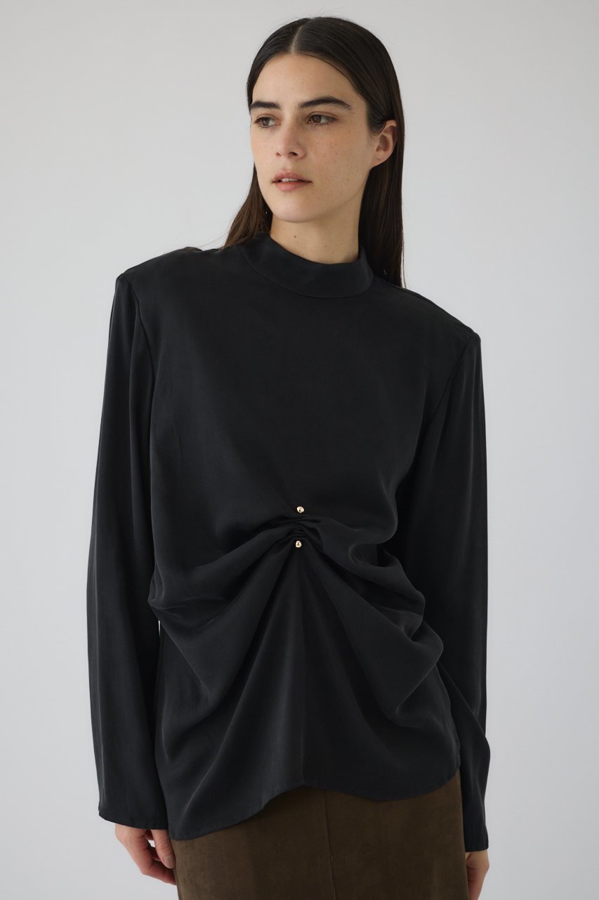 【リムアーク/RIM.ARK】のGathered paded tops/トップス 人気、トレンドファッション・服の通販 founy(ファニー) 　ファッション　Fashion　レディースファッション　Fashion for Women　トップス・カットソー　Cut & Sew Tops　シャツ・ブラウス・オフィスカジュアル　Elegant Blouses & Button-Ups　インナー　Innerwear　キュプラ　Cupro, Eco Fabric　クール　Cool, Chic　サテン　Satin, Glossy Fabric　ショルダー　Shoulder, Shoulder Strap　シンプル　Simple, Minimal　ジャケット　Jacket, Outerwear　スラックス　Slacks, Dress Pants　スリーブ　Sleeve, Long Sleeve / Short Sleeve　ドレープ　Drape, Draping Fabric　フロント　Front, Front Design　ラグジュアリー　Luxury, Elegant　ロング　Long, Long-Length　エレガント 上品　Elegant　結婚式　Wedding　other-8|ID: prp329100004877751 ipo3291000000036386556