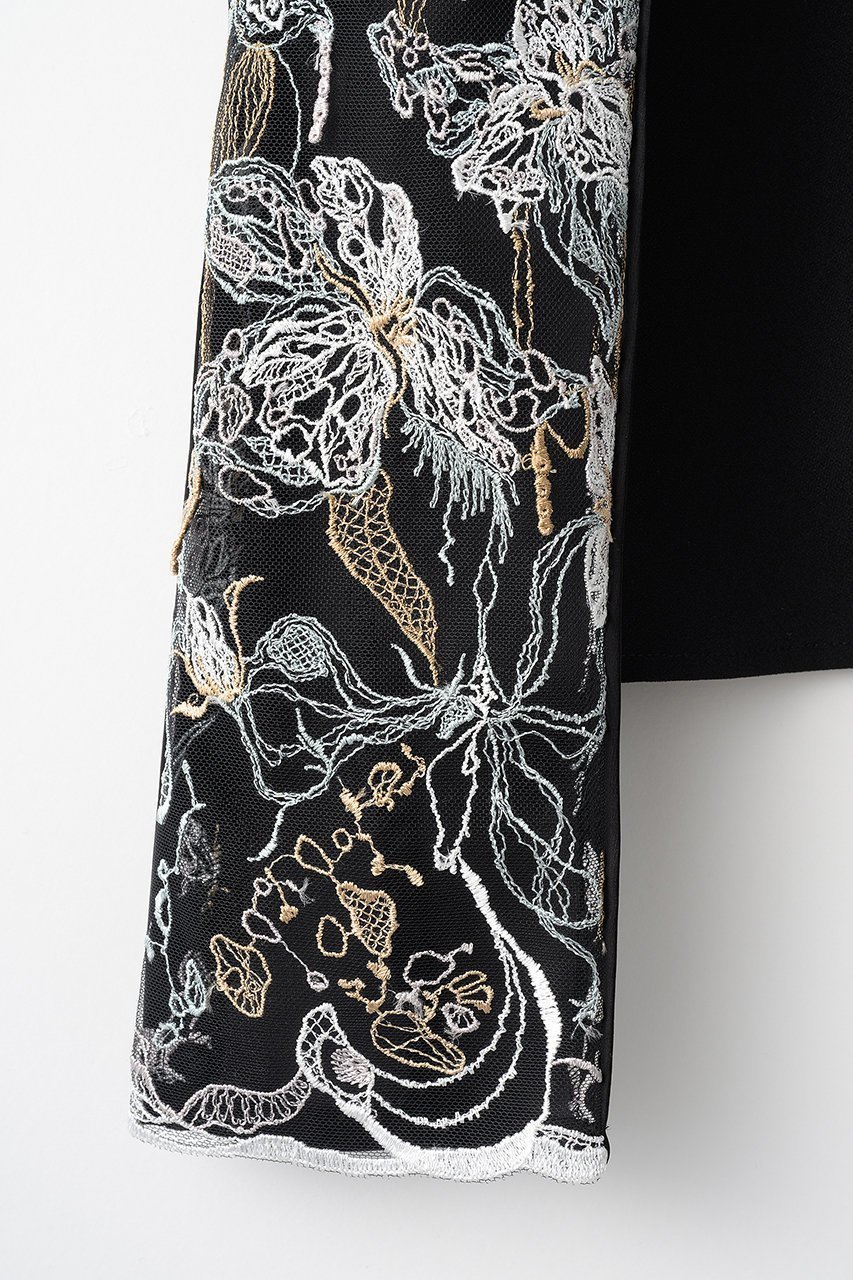 【ミューラル/MURRAL】のTears フラワー レース トップス 人気、トレンドファッション・服の通販 founy(ファニー) 　ファッション　Fashion　レディースファッション　Fashion for Women　トップス・カットソー　Cut & Sew Tops　シャツ・ブラウス・オフィスカジュアル　Elegant Blouses & Button-Ups　レーストップス・繊細レースブラウス　Lace Tops / Delicate Lace Blouses　2025年　2025　2025-2026秋冬・A/W　Autumn/Winter 2025–26 AW25–26　エレガント 上品　Elegant　ケミカル　Chemical, Chemical Wash　コレクション　Collection, Seasonal Line　サテン　Satin, Glossy Fabric　スタンド　Stand Collar, Upright Stand　スリーブ　Sleeve, Long Sleeve / Short Sleeve　ダブル　Double, Double-Breasted　ハンド　Hand, Handmade　フェイス　Face, Facial Design　フラワー　Flower, Floral　ミックス　Mix, Mixed Style　モチーフ　Motif, Design Theme　レース　Lace, Lace Fabric　ロング　Long, Long-Length　A/W・秋冬　Autumn/Winter　other-5|ID: prp329100004877892 ipo3291000000036388114