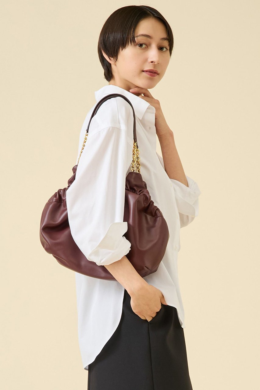 【マルティニーク/martinique】のEssential スタンダードシャツ 人気、トレンドファッション・服の通販 founy(ファニー) 　ファッション　Fashion　レディースファッション　Fashion for Women　トップス・カットソー　Cut & Sew Tops　シャツ・ブラウス・オフィスカジュアル　Elegant Blouses & Button-Ups　おすすめ　Recommended / Our Picks　スタンダード　Standard, Basic　スリーブ　Sleeve, Long Sleeve / Short Sleeve　レギュラー　Regular, Standard Fit　ロング　Long, Long-Length　秋　Autumn　羽織　Haori, Light Jacket　other-4|ID: prp329100004877919 ipo3291000000036388292