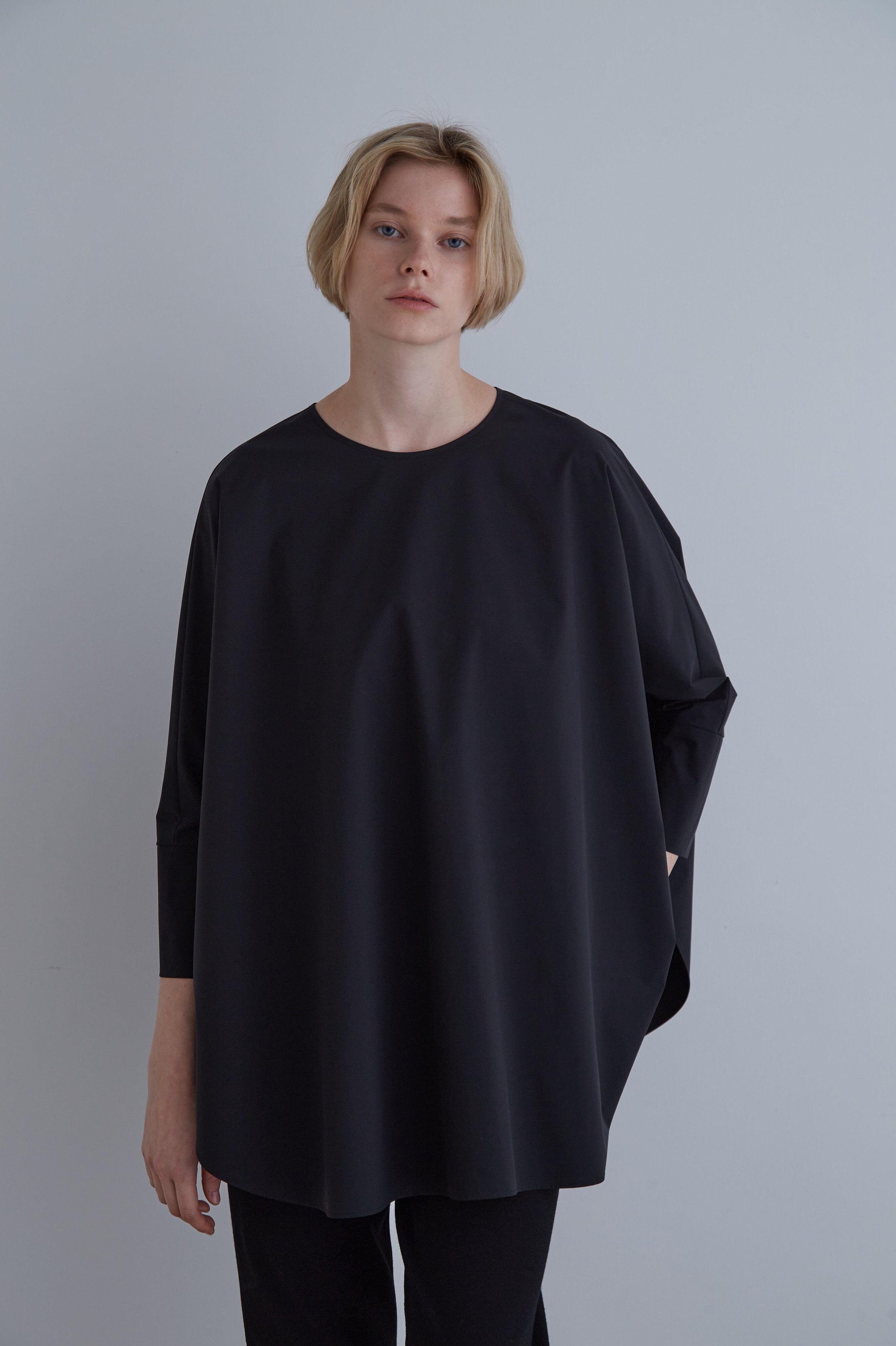 【ル フィル/LE PHIL】の《LE PHIL》サークルオーバーブラウス 人気、トレンドファッション・服の通販 founy(ファニー) 　ファッション　Fashion　レディースファッション　Fashion for Women　トップス・カットソー　Cut & Sew Tops　シャツ・ブラウス・オフィスカジュアル　Elegant Blouses & Button-Ups　おすすめ　Recommended / Our Picks　スタンダード　Standard, Basic　ストレッチ　Stretch, Stretchy Fabric　スリット　Slit, Slit Detail　スリーブ　Sleeve, Long Sleeve / Short Sleeve　フォルム　Silhouette, Form　ロング　Long, Long-Length　新作・新入荷　New Arrivals / New In　 other-1|ID: prp329100004877944 ipo3291000000036388604