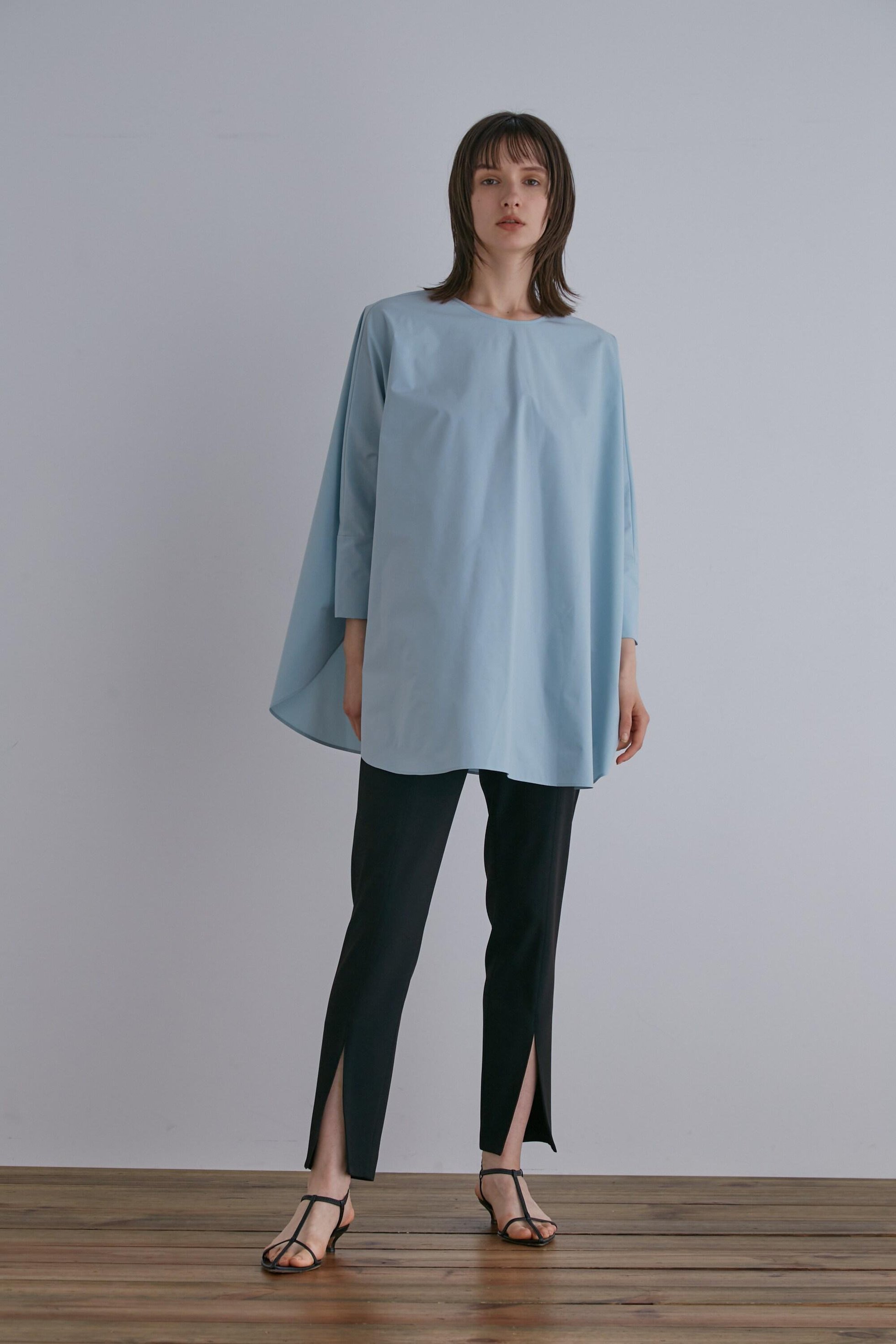 【ル フィル/LE PHIL】の《LE PHIL》サークルオーバーブラウス 人気、トレンドファッション・服の通販 founy(ファニー) 　ファッション　Fashion　レディースファッション　Fashion for Women　トップス・カットソー　Cut & Sew Tops　シャツ・ブラウス・オフィスカジュアル　Elegant Blouses & Button-Ups　おすすめ　Recommended / Our Picks　スタンダード　Standard, Basic　ストレッチ　Stretch, Stretchy Fabric　スリット　Slit, Slit Detail　スリーブ　Sleeve, Long Sleeve / Short Sleeve　フォルム　Silhouette, Form　ロング　Long, Long-Length　新作・新入荷　New Arrivals / New In　other-3|ID: prp329100004877944 ipo3291000000036388609