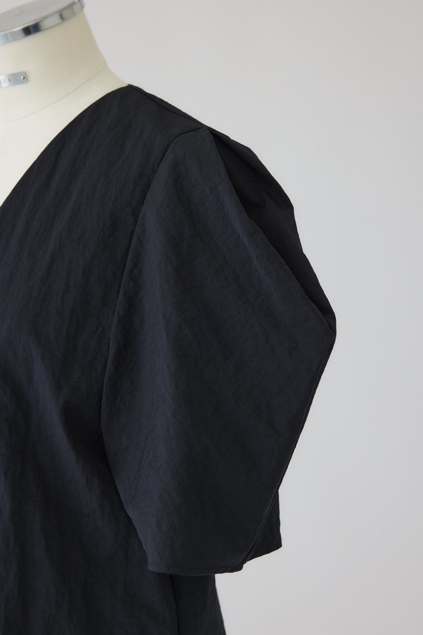 【リムアーク/RIM.ARK】のVolume sleeve v-neck SH/シャツ 人気、トレンドファッション・服の通販 founy(ファニー) ファッション Fashion レディースファッション Fashion for Women トップス・カットソー Cut & Sew Tops シャツ・ブラウス・オフィスカジュアル Elegant Blouses & Button-Ups Vネックトップス V-Neck Tops / V-Cut Neckline Shirts ボリューム袖・フリルスリーブブラウス Voluminous & Ruffle Sleeves / Puffy Sleeve Tops コンパクト Compact, Small Size スリーブ Sleeve, Long Sleeve / Short Sleeve ロング Long, Long-Length other-6|ID: prp329100004878000 ipo3291000000036389153