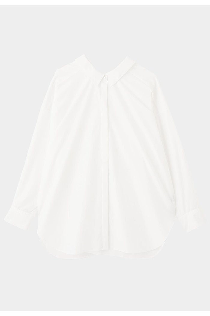 【ル フィル/LE PHIL】のラスターブロードバックスリットブラウス インテリア・キッズ・メンズ・レディースファッション・服の通販 founy(ファニー) https://founy.com/ ファッション Fashion レディースファッション Fashion for Women トップス・カットソー Cut & Sew Tops シャツ・ブラウス・オフィスカジュアル Elegant Blouses & Button-Ups バッグ Bags おすすめ Recommended / Our Picks インナー Innerwear クラシック Classic, Timeless Style ショルダー Shoulder, Shoulder Strap シンプル Simple, Minimal スリット Slit, Slit Detail スリーブ Sleeve, Long Sleeve / Short Sleeve ドロップ Drop Shoulder, Dropped Style ビッグ Big, Oversized ベーシック Basic, Essential リラックス Relax, Relaxed Fit ロング Long, Long-Length エレガント 上品 Elegant 別注 Limited Edition, Custom Order |ID: prp329100004878074 ipo3291000000036389869