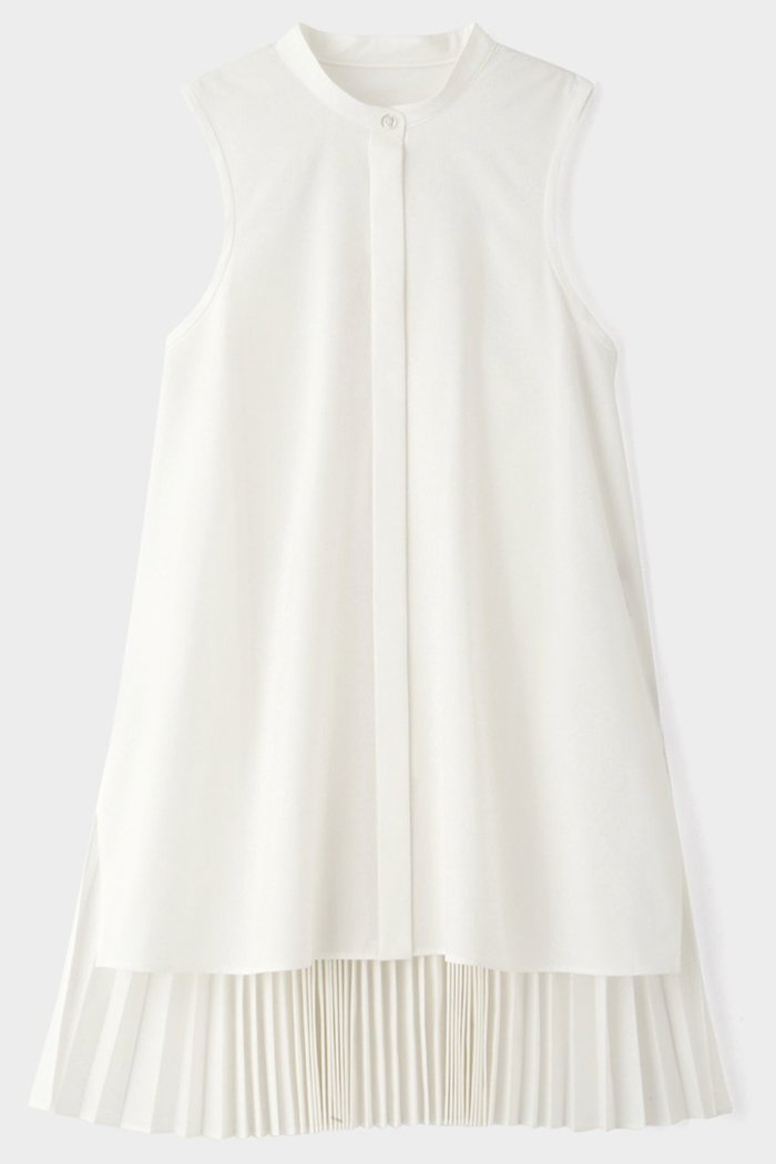 【ル フィル/LE PHIL】のSOLOTEXブロードバックプリーツブラウス インテリア・キッズ・メンズ・レディースファッション・服の通販 founy(ファニー) https://founy.com/ ファッション Fashion レディースファッション Fashion for Women トップス・カットソー Cut & Sew Tops キャミソール&ノースリーブ Camisoles & Sleeveless Tops シャツ・ブラウス・オフィスカジュアル Elegant Blouses & Button-Ups バッグ Bags アメリカン American Style エレガント 上品 Elegant カッティング Cutting Detail シンプル Simple, Minimal スリーブ Sleeve, Long Sleeve / Short Sleeve ノースリーブ Sleeveless, No-Sleeve プリーツ Pleats, Pleated |ID: prp329100004878461 ipo3291000000036394321