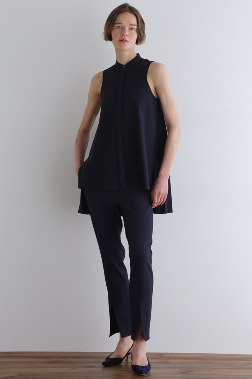 【ル フィル/LE PHIL】のSOLOTEXブロードバックプリーツブラウス 人気、トレンドファッション・服の通販 founy(ファニー) 　ファッション　Fashion　レディースファッション　Fashion for Women　トップス・カットソー　Cut & Sew Tops　キャミソール&ノースリーブ　Camisoles & Sleeveless Tops　シャツ・ブラウス・オフィスカジュアル　Elegant Blouses & Button-Ups　バッグ　Bags　アメリカン　American Style　エレガント 上品　Elegant　カッティング　Cutting Detail　シンプル　Simple, Minimal　スリーブ　Sleeve, Long Sleeve / Short Sleeve　ノースリーブ　Sleeveless, No-Sleeve　プリーツ　Pleats, Pleated　other-2|ID: prp329100004878461 ipo3291000000036394325