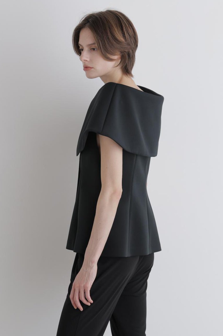 【ル フィル/LE PHIL】のスキューバーオフショルダージレ 人気、トレンドファッション・服の通販 founy(ファニー) 　ファッション　Fashion　レディースファッション　Fashion for Women　アウター　Coat / Outerwear Collection　トップス・カットソー　Cut & Sew Tops　シャツ・ブラウス・オフィスカジュアル　Elegant Blouses & Button-Ups　ベスト&ジレ / 重ね着スタイル　Vests & Gilets　おすすめ　Recommended / Our Picks　ショート　Short, Short Length　スリーブ　Sleeve, Long Sleeve / Short Sleeve　バランス　Balance, Style Balance　ミックス　Mix, Mixed Style　新作・新入荷　New Arrivals / New In　other-3|ID: prp329100004878572 ipo3291000000036396635