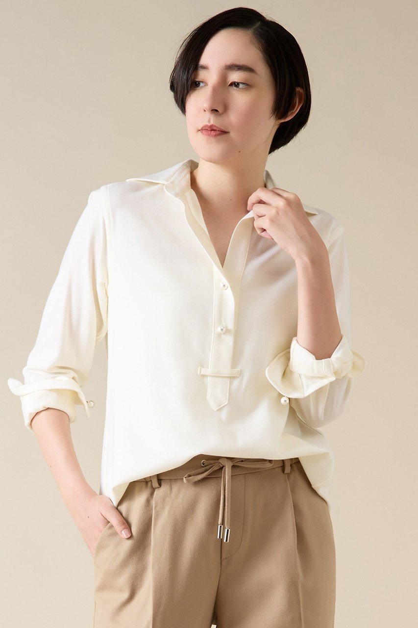 【マルティニーク/martinique】の《定番》サキソニーパールスキッパー 人気、トレンドファッション・服の通販 founy(ファニー) 　ファッション　Fashion　レディースファッション　Fashion for Women　トップス・カットソー　Cut & Sew Tops　シャツ・ブラウス・オフィスカジュアル　Elegant Blouses & Button-Ups　おすすめ　Recommended / Our Picks　スキッパー　Skipper, Open Collar　スリーブ　Sleeve, Long Sleeve / Short Sleeve　パール　Pearl, Pearl Accent　ロング　Long, Long-Length　ワイド　Wide, Wide Fit　エレガント 上品　Elegant　定番　Standard, Basic Item　A/W・秋冬　Autumn/Winter　 other-1|ID: prp329100004878660 ipo3291000000036399112