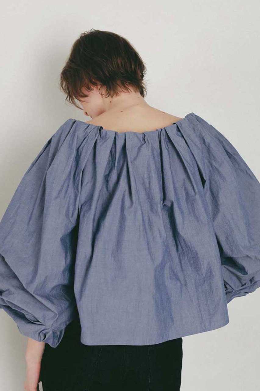 【ハー/HER.】のボリュームスリーブオフショルブラウス 人気、トレンドファッション・服の通販 founy(ファニー) 　ファッション　Fashion　レディースファッション　Fashion for Women　トップス・カットソー　Cut & Sew Tops　シャツ・ブラウス・オフィスカジュアル　Elegant Blouses & Button-Ups　ボリューム袖・フリルスリーブブラウス　Voluminous & Ruffle Sleeves / Puffy Sleeve Tops　ショルダー　Shoulder, Shoulder Strap　スリーブ　Sleeve, Long Sleeve / Short Sleeve　ダンガリー　Dungaree, Chambray　ベーシック　Basic, Essential　ランダム　Random, Irregular　ロング　Long, Long-Length　新作・新入荷　New Arrivals / New In　春　Spring　other-2|ID: prp329100004878691 ipo3291000000036400521