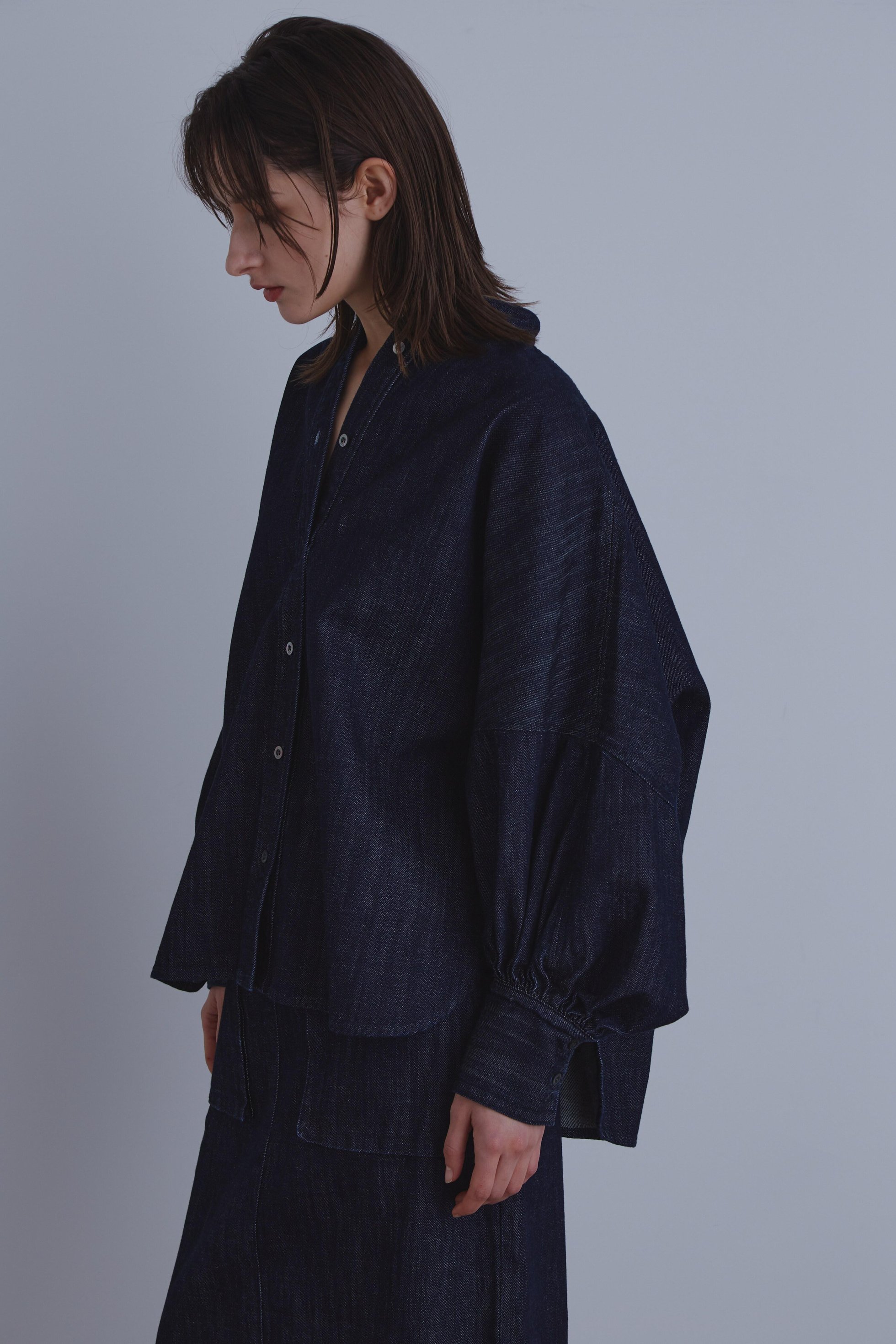 【ル フィル/LE PHIL】の《LE PHIL》ルーズデニムブラウス 人気、トレンドファッション・服の通販 founy(ファニー) ファッション Fashion レディースファッション Fashion for Women トップス・カットソー Cut & Sew Tops シャツ・ブラウス・オフィスカジュアル Elegant Blouses & Button-Ups インディゴ Indigo Denim スリーブ Sleeve, Long Sleeve / Short Sleeve デニム Denim, Jeans Material バランス Balance, Style Balance ビッグ Big, Oversized ロング Long, Long-Length 春 Spring 羽織 Haori, Light Jacket other-5|ID: prp329100004878727 ipo3291000000036402967