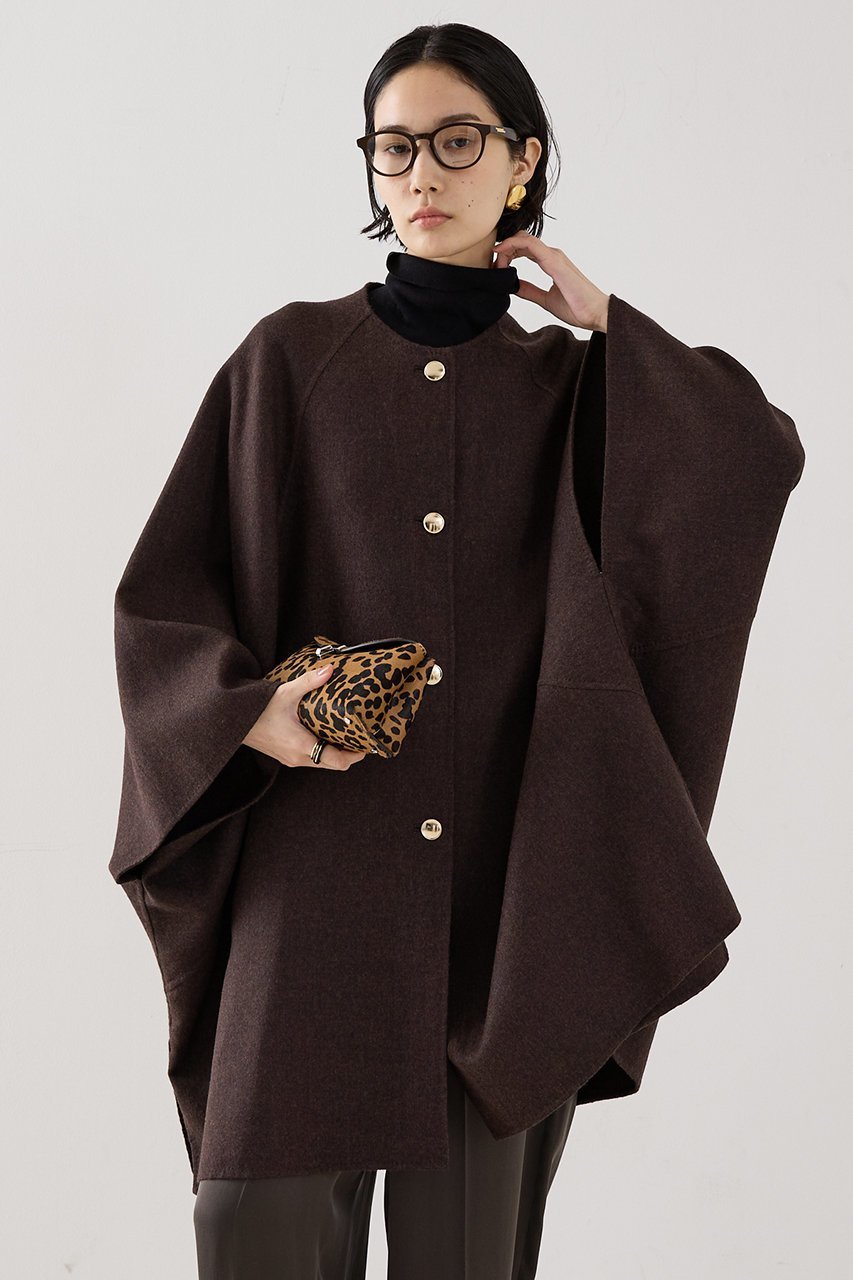 【ザ ストア バイ シー/THE STORE by C】の【V】【COCUCA】リバーカラーケープ 人気、トレンドファッション・服の通販 founy(ファニー) 　ファッション　Fashion　レディースファッション　Fashion for Women　アウター　Coat / Outerwear Collection　コート・ロングコート・ピーコート　Long Coats, Peacoats & More　クラシック　Classic, Timeless Style　スリット　Slit, Slit Detail　メタル　Metal, Metal Parts　ロング　Long, Long-Length　別注　Limited Edition, Custom Order　other-4|ID: prp329100004878832 ipo3291000000036404369