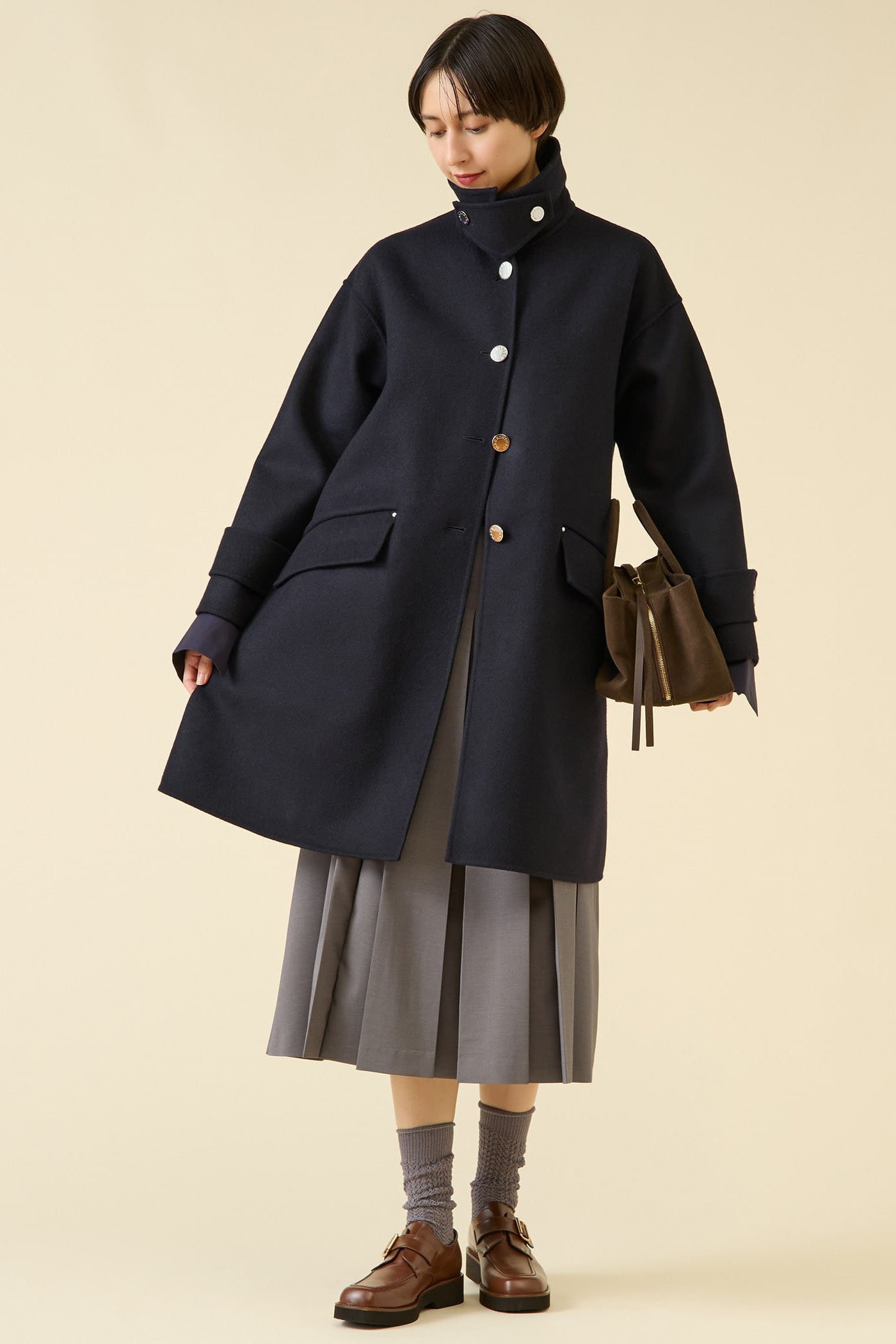 【マルティニーク/martinique】の《別注》【MACKINTOSH】HUMBIE SL MB EX ダブルフェイス 人気、トレンドファッション・服の通販 founy(ファニー) 　ファッション　Fashion　レディースファッション　Fashion for Women　アウター　Coat / Outerwear Collection　コート・ロングコート・ピーコート　Long Coats, Peacoats & More　キルティング　Quilted, Quilting　コンパクト　Compact, Small Size　ショート　Short, Short Length　シルバー　Silver, Metallic Silver　ジャケット　Jacket, Outerwear　スペシャル　Special, Limited Edition　スリム　Slim, Slim Fit　ダブル　Double, Double-Breasted　フィット　Fit, Slim Fit　フェイス　Face, Facial Design　別注　Limited Edition, Custom Order　メルトン　Melton, Heavy Wool　リュクス　Luxury, Elegant, High-End, Chic　レギュラー　Regular, Standard Fit　ロンドン　London Style, British Inspired　 other-1|ID: prp329100004878849 ipo3291000000036404563