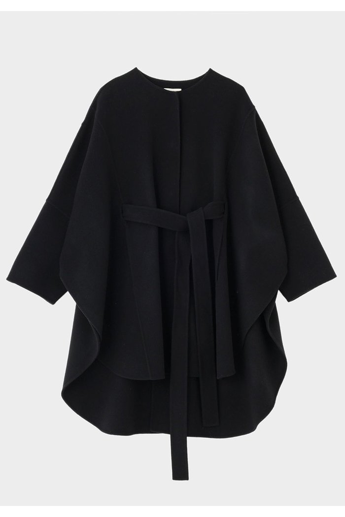 【ル フィル/LE PHIL】のソフトウールリバーポンチョコート インテリア・キッズ・メンズ・レディースファッション・服の通販 founy(ファニー) https://founy.com/ ファッション Fashion レディースファッション Fashion for Women アウター Coat / Outerwear Collection コート・ロングコート・ピーコート Long Coats, Peacoats & More レディースジャケット・軽アウター Jackets ポンチョ・ケープコート Ponchos & Capes カッティング Cutting Detail ジャケット Jacket, Outerwear ストール Stole, Wrap ハーフ Half, Half-Length ビッグ Big, Oversized フレア Flare, Flared ブランケット Blanket, Throw Blanket ヘムライン Hemline, Bottom Cut リバーシブル Reversible, Two-Sided |ID: prp329100004878861 ipo3291000000036404681