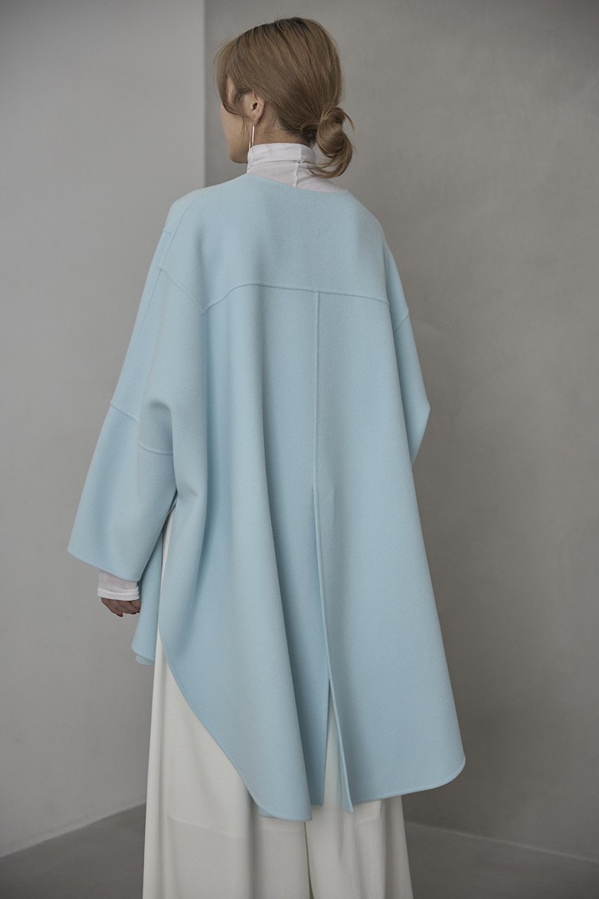 【ル フィル/LE PHIL】のソフトウールリバーポンチョコート 人気、トレンドファッション・服の通販 founy(ファニー) 　ファッション　Fashion　レディースファッション　Fashion for Women　アウター　Coat / Outerwear Collection　コート・ロングコート・ピーコート　Long Coats, Peacoats & More　レディースジャケット・軽アウター　Jackets　ポンチョ・ケープコート　Ponchos & Capes　カッティング　Cutting Detail　ジャケット　Jacket, Outerwear　ストール　Stole, Wrap　ハーフ　Half, Half-Length　ビッグ　Big, Oversized　フレア　Flare, Flared　ブランケット　Blanket, Throw Blanket　ヘムライン　Hemline, Bottom Cut　リバーシブル　Reversible, Two-Sided　other-6|ID: prp329100004878861 ipo3291000000036404689