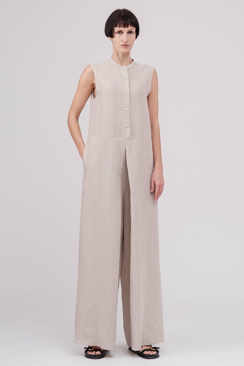 【ドメル/DOMELLE】のベルギー リネン ジャンプスーツ インテリア・キッズ・メンズ・レディースファッション・服の通販 founy(ファニー) 　ファッション　Fashion　レディースファッション　Fashion for Women　パンツ　Pants & Trousers　スタンダード　Standard, Basic　スリーブ　Sleeve, Long Sleeve / Short Sleeve　スーツ　Suit, Formalwear　セットアップ　Set-Up, Coordinated Outfit　ファブリック　Fabric, Textile　フロント　Front, Front Design　リネン　Linen, Linen Fabric　ワイド　Wide, Wide Fit　夏　Summer　新作・新入荷　New Arrivals / New In　ベージュ|ID: prp329100004878921 ipo3291000000036405594