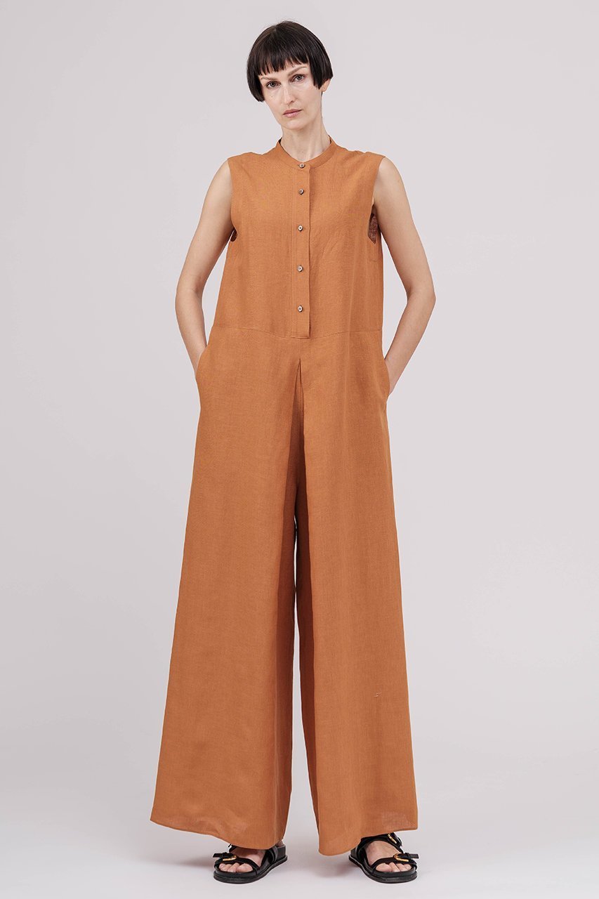 【ドメル/DOMELLE】のベルギー リネン ジャンプスーツ インテリア・キッズ・メンズ・レディースファッション・服の通販 founy(ファニー) 　ファッション　Fashion　レディースファッション　Fashion for Women　パンツ　Pants & Trousers　スタンダード　Standard, Basic　スリーブ　Sleeve, Long Sleeve / Short Sleeve　スーツ　Suit, Formalwear　セットアップ　Set-Up, Coordinated Outfit　ファブリック　Fabric, Textile　フロント　Front, Front Design　リネン　Linen, Linen Fabric　ワイド　Wide, Wide Fit　夏　Summer　新作・新入荷　New Arrivals / New In　レンガ|ID: prp329100004878921 ipo3291000000036405595