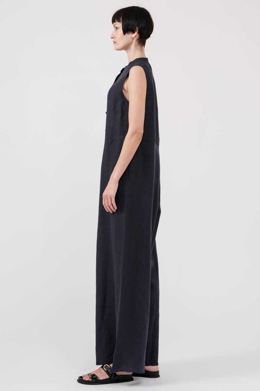 【ドメル/DOMELLE】のベルギー リネン ジャンプスーツ 人気、トレンドファッション・服の通販 founy(ファニー) 　ファッション　Fashion　レディースファッション　Fashion for Women　パンツ　Pants & Trousers　スタンダード　Standard, Basic　スリーブ　Sleeve, Long Sleeve / Short Sleeve　スーツ　Suit, Formalwear　セットアップ　Set-Up, Coordinated Outfit　ファブリック　Fabric, Textile　フロント　Front, Front Design　リネン　Linen, Linen Fabric　ワイド　Wide, Wide Fit　夏　Summer　新作・新入荷　New Arrivals / New In　other-2|ID: prp329100004878921 ipo3291000000036405597