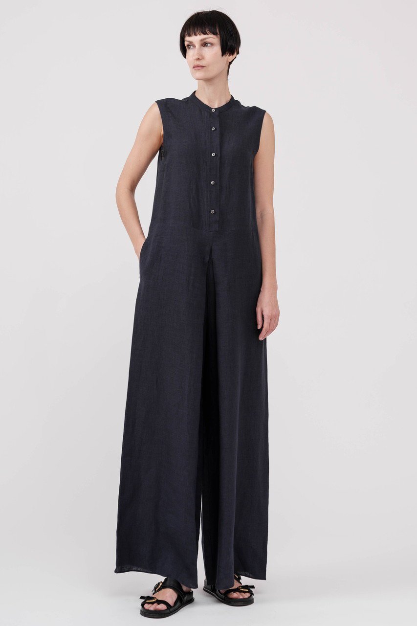 【ドメル/DOMELLE】のベルギー リネン ジャンプスーツ 人気、トレンドファッション・服の通販 founy(ファニー) 　ファッション　Fashion　レディースファッション　Fashion for Women　パンツ　Pants & Trousers　スタンダード　Standard, Basic　スリーブ　Sleeve, Long Sleeve / Short Sleeve　スーツ　Suit, Formalwear　セットアップ　Set-Up, Coordinated Outfit　ファブリック　Fabric, Textile　フロント　Front, Front Design　リネン　Linen, Linen Fabric　ワイド　Wide, Wide Fit　夏　Summer　新作・新入荷　New Arrivals / New In　other-7|ID: prp329100004878921 ipo3291000000036405602