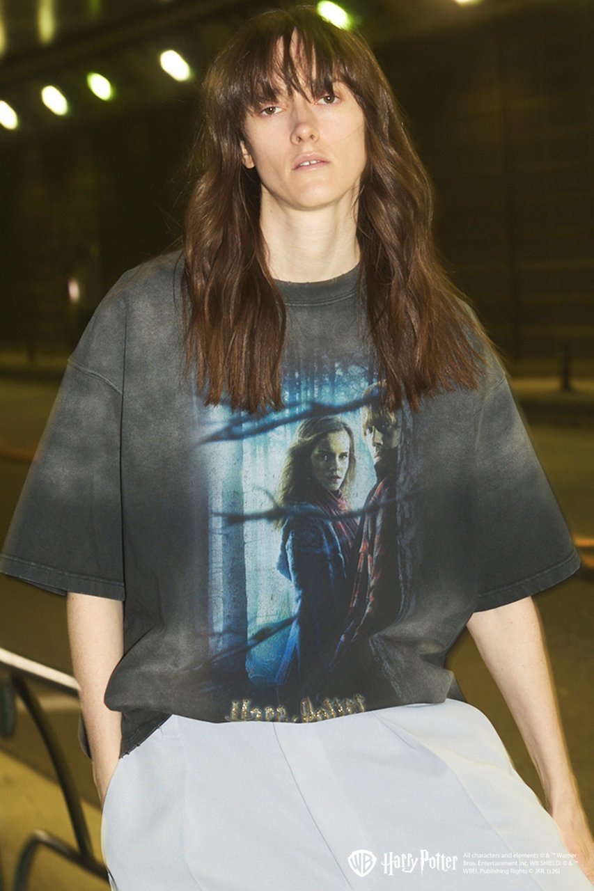 【メゾンスペシャル/MAISON SPECIAL】の【UNISEX】【MOVIE SERIES】「Harry Potter」 Prime-Over Short Sleeve T-shirt/「ハリーポッター」プライムオーバーショートスリーブTシャツ 人気、トレンドファッション・服の通販 founy(ファニー) 　ファッション　Fashion　レディースファッション　Fashion for Women　トップス・カットソー　Cut & Sew Tops　シャツ・ブラウス・オフィスカジュアル　Elegant Blouses & Button-Ups　ロングTシャツ・Tシャツ　Longline T-Shirts & Tees　カットソー・ベーシックTシャツ　Cut-and-Sewn Tops / Stretch Tees & Basics　インナー　Innerwear　ヴィンテージ　Vintage Style　キャラクター　Character, Licensed Characters　グラフィック　Graphic, Graphic Design　ショルダー　Shoulder, Shoulder Strap　ショート　Short, Short Length　シンプル　Simple, Minimal　スリーブ　Sleeve, Long Sleeve / Short Sleeve　ドロップ　Drop Shoulder, Dropped Style　人気　Popular, Best Seller　バランス　Balance, Style Balance　パターン　Pattern, Design Print　フィット　Fit, Slim Fit　ブリーチ　Bleach, Washed Finish　プリント　Print, Printed Pattern　モダン　Modern, Contemporary　ユニセックス　Unisex, Genderless　新作・新入荷　New Arrivals / New In　other-8|ID: prp329100004878993 ipo3291000000036406208