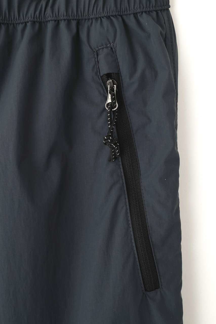 【その他のブランド/Other】のRECYCLE NYLON COMPACT RIPSTOP TROUSERS 人気、トレンドファッション・服の通販 founy(ファニー) 　ファッション　Fashion　レディースファッション　Fashion for Women　パンツ　Pants & Trousers　アウトドア　Outdoor Clothing　コレクション　Collection, Seasonal Line　軽量　Lightweight, Ultra Light　スピンドル　Spindle, Drawcord　マーガレット　Marguerite, Daisy Pattern　メッシュ　Mesh, Net Fabric　モダン　Modern, Contemporary　新作・新入荷　New Arrivals / New In　other-6|ID: prp329100004879200 ipo3291000000036407866