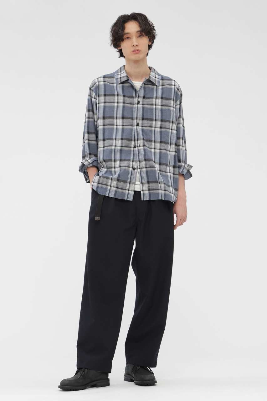 【その他のブランド/Other】のUNIFORM WOOL POLYESTER TROUSERS 人気、トレンドファッション・服の通販 founy(ファニー) 　ファッション　Fashion　レディースファッション　Fashion for Women　パンツ　Pants & Trousers　おすすめ　Recommended / Our Picks　なめらか　Smooth, Silky Texture　シンプル　Simple, Minimal　セットアップ　Set-Up, Coordinated Outfit　パッチ　Patch, Appliqué　フラット　Flat, Flat Shoes　フロント　Front, Front Design　ブルゾン　Blouson, Bomber Jacket　ポケット　Pocket, Pocket Detail　メタル　Metal, Metal Parts　ワーク　Workwear, Utility Style　other-5|ID: prp329100004879207 ipo3291000000036407924