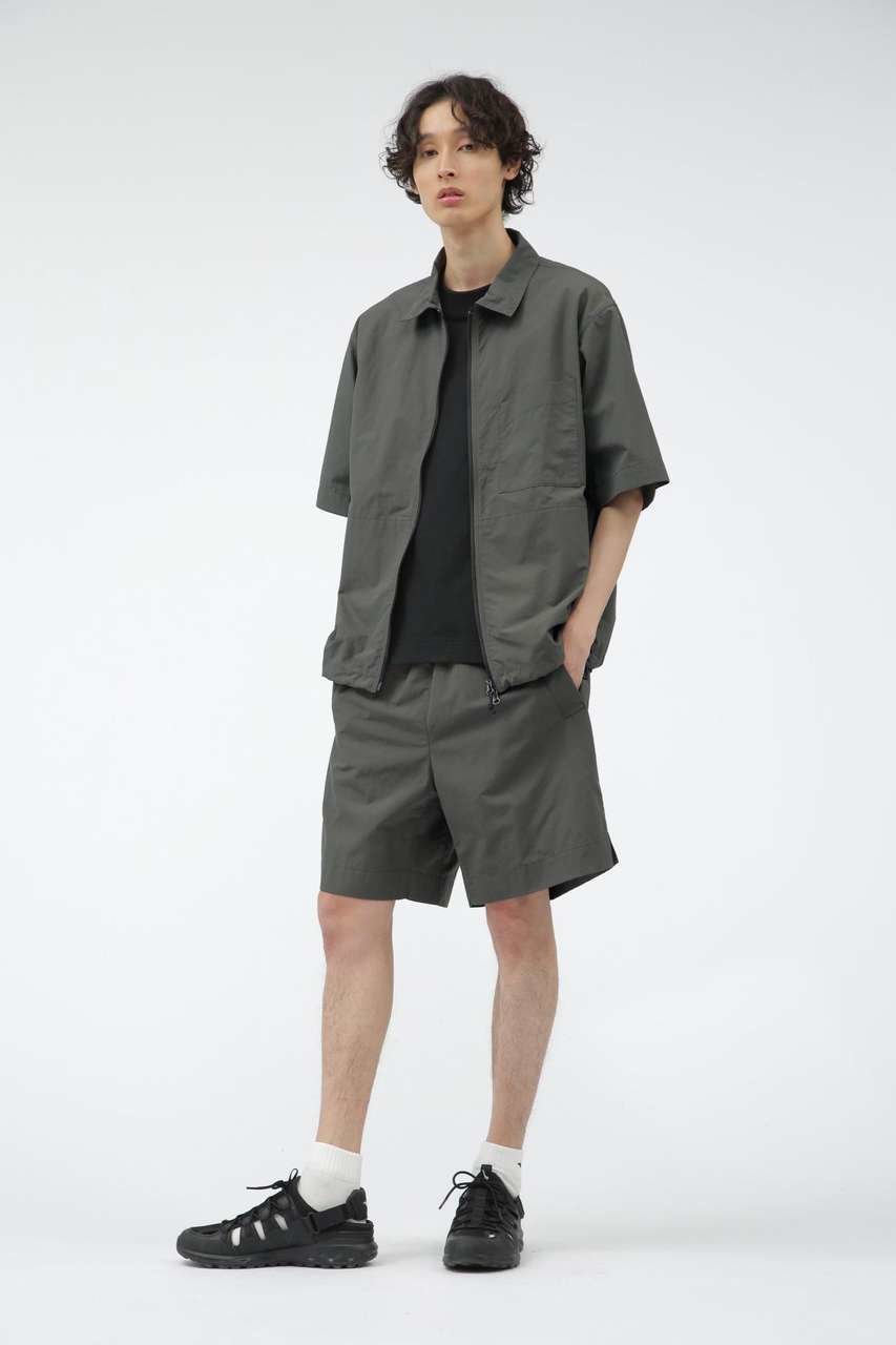 【その他のブランド/Other】のWATER REPELLENT NYLON POPLIN TROUSERS インテリア・キッズ・メンズ・レディースファッション・服の通販 founy(ファニー) 　ファッション　Fashion　レディースファッション　Fashion for Women　パンツ　Pants & Trousers　ショートパンツ・ハーフパンツ　High-Waisted & Relaxed Shorts　コレクション　Collection, Seasonal Line　ショート　Short, Short Length　ポケット　Pocket, Pocket Detail　マーガレット　Marguerite, Daisy Pattern　リラックス　Relax, Relaxed Fit　夏　Summer　新作・新入荷　New Arrivals / New In　軽量　Lightweight, Ultra Light　カーキ|ID: prp329100004879219 ipo3291000000036408027