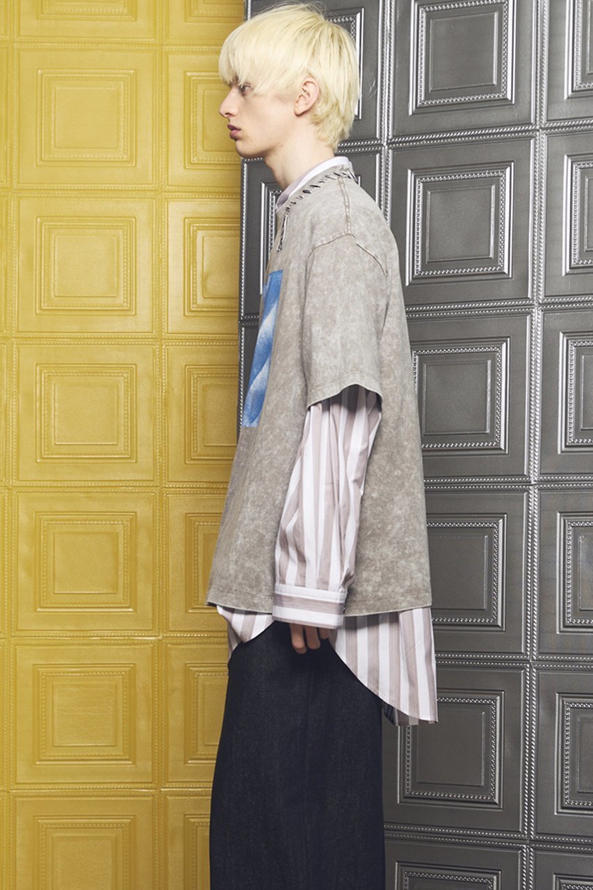 【メゾンスペシャル/MAISON SPECIAL】の【UNISEX】Fade Abstract Hand-Printed Prime-Over Stitched Crew Neck T-shirt/フェードアブストラクトハンドプリントプライムオーバーステッチクルーネックTシャツ 人気、トレンドファッション・服の通販 founy(ファニー) ファッション Fashion レディースファッション Fashion for Women トップス・カットソー Cut & Sew Tops シャツ・ブラウス・オフィスカジュアル Elegant Blouses & Button-Ups ロングTシャツ・Tシャツ Longline T-Shirts & Tees カットソー・ベーシックTシャツ Cut-and-Sewn Tops / Stretch Tees & Basics ヴィンテージ Vintage Style 今季 This Season, Current Season ショルダー Shoulder, Shoulder Strap ショート Short, Short Length スリーブ Sleeve, Long Sleeve / Short Sleeve ドロップ Drop Shoulder, Dropped Style 人気 Popular, Best Seller ハンド Hand, Handmade バランス Balance, Style Balance パターン Pattern, Design Print フィット Fit, Slim Fit プリント Print, Printed Pattern ユニセックス Unisex, Genderless ユーズド Used, Vintage-Look リアル Real, Realistic 新作・新入荷 New Arrivals / New In other-5|ID: prp329100004879240 ipo3291000000036408213