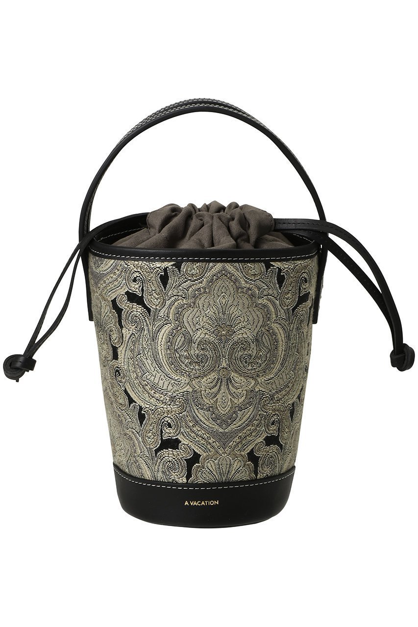 【ア ヴァケーション/A VACATION】のBONBON バケツバッグ インテリア・キッズ・メンズ・レディースファッション・服の通販 founy(ファニー) 　ファッション　Fashion　レディースファッション　Fashion for Women　バッグ　Bags　ジャカード／ジャガード　Jacquard, Woven Pattern　スマート　Smart, Elegant　ドローストリング　Drawstring, Pull Cord　バケツ　Bucket, Bucket Style　パーティ　Party, Party Style　フォルム　Silhouette, Form　リップ　Lip, Lip Motif　新作・新入荷　New Arrivals / New In　財布　Wallet, Purse　オニキス|ID: prp329100004879669 ipo3291000000036411817
