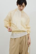 【ガリャルダガランテ/GALLARDAGALANTE】のグロスシアープルオーバー 人気、トレンドファッション・服の通販 founy(ファニー) ファッション Fashion レディースファッション Fashion for Women トップス・カットソー Cut & Sew Tops ニット Knit Tops & Sweaters カジュアルプルオーバー・ニットトップス Pullovers & Knit Tops / Casual Pullovers おすすめ Recommended / Our Picks イエロー Yellow シアー Sheer, See-Through ベーシック Basic, Essential 新作・新入荷 New Arrivals / New In thumbnail レモンイエロー|ID: prp329100004879767 ipo3291000000036412477