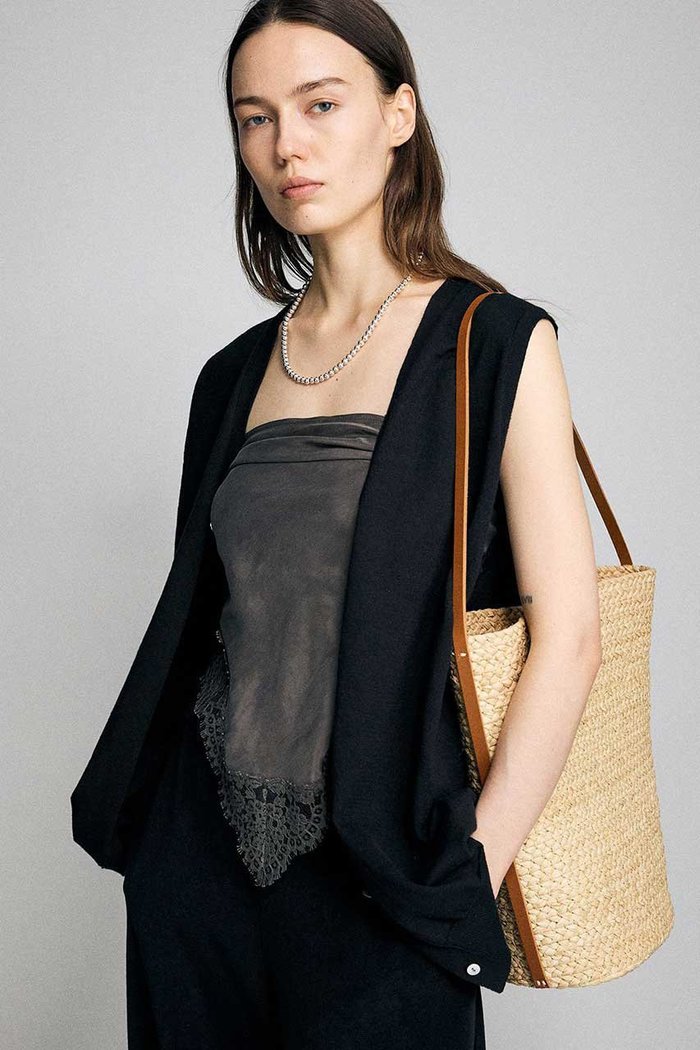 【ブリル/BRILL】のコットンリラックスベスト インテリア・キッズ・メンズ・レディースファッション・服の通販 founy(ファウニー) https://founy.com/ ファッション Fashion レディースファッション Fashion for Women アウター Coat / Outerwear Collection レディースジャケット・軽アウター Jackets シンプル Simple, Minimal ジャケット Jacket, Outerwear ツイード／ツィード Choker, Choker Necklace ネップ Nepp, Slub Yarn ベスト Vest, Waistcoat |ID: prp329100004879794 ipo3291000000037239775