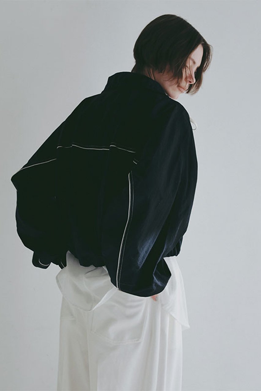 【エトレトウキョウ/ETRE TOKYO】のバルーンヘムコンビブルゾン 人気、トレンドファッション・服の通販 founy(ファニー) 　ファッション　Fashion　レディースファッション　Fashion for Women　アウター　Coat / Outerwear Collection　レディースジャケット・軽アウター　Jackets　ブルゾンジャケット・スポーティアウター　Blouson Jackets　オックス　Oxford Fabric　コンビ　Combo, Combination Style　切替　Switching, Contrast Panel　ショート　Short, Short Length　ジャケット　Jacket, Outerwear　スタンド　Stand Collar, Upright Stand　スポーティ　Sporty, Casual Athletic　ダブル　Double, Double-Breasted　バランス　Balance, Style Balance　バルーン　Balloon, Balloon Silhouette　パイピング　Piping, Trim Design　フレア　Flare, Flared　ブルゾン　Blouson, Bomber Jacket　メッシュ　Mesh, Net Fabric　リラックス　Relax, Relaxed Fit　ロング　Long, Long-Length　ワイド　Wide, Wide Fit　再入荷　Restock / Back in Stock　おすすめ　Recommended / Our Picks　other-3|ID: prp329100004879898 ipo3291000000036413339