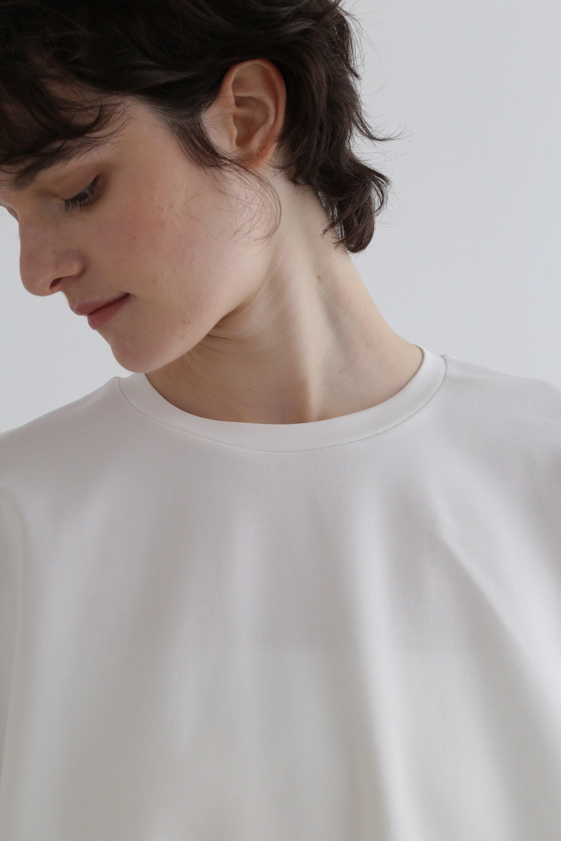 【ル フィル/LE PHIL】の《LE PHIL》BIGラインT 人気、トレンドファッション・服の通販 founy(ファニー) 　ファッション　Fashion　レディースファッション　Fashion for Women　トップス・カットソー　Cut & Sew Tops　シャツ・ブラウス・オフィスカジュアル　Elegant Blouses & Button-Ups　ロングTシャツ・Tシャツ　Longline T-Shirts & Tees　カットソー・ベーシックTシャツ　Cut-and-Sewn Tops / Stretch Tees & Basics　おすすめ　Recommended / Our Picks　カッティング　Cutting Detail　スタンダード　Standard, Basic　スリット　Slit, Slit Detail　スリーブ　Sleeve, Long Sleeve / Short Sleeve　ミックス　Mix, Mixed Style　リラックス　Relax, Relaxed Fit　レギンス　Leggings, Stretch Pants　ロング　Long, Long-Length　再入荷　Restock / Back in Stock　other-7|ID: prp329100004879947 ipo3291000000036413642