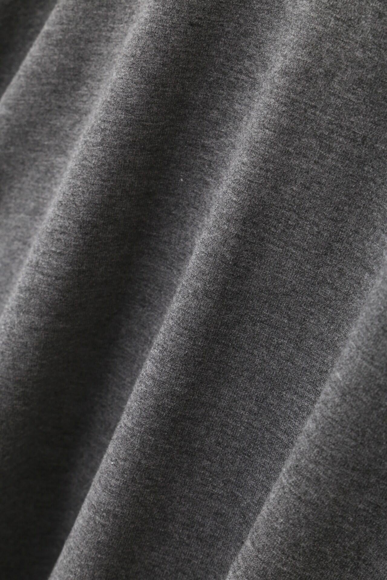 【ル フィル/LE PHIL】の《LE PHIL》ヴィスジャージーカットソー 人気、トレンドファッション・服の通販 founy(ファニー) 　ファッション　Fashion　レディースファッション　Fashion for Women　トップス・カットソー　Cut & Sew Tops　シャツ・ブラウス・オフィスカジュアル　Elegant Blouses & Button-Ups　ロングTシャツ・Tシャツ　Longline T-Shirts & Tees　カットソー・ベーシックTシャツ　Cut-and-Sewn Tops / Stretch Tees & Basics　インナー　Innerwear　スタンダード　Standard, Basic　スリーブ　Sleeve, Long Sleeve / Short Sleeve　ロング　Long, Long-Length　新作・新入荷　New Arrivals / New In　A/W・秋冬　Autumn/Winter　other-4|ID: prp329100004879951 ipo3291000000036413657