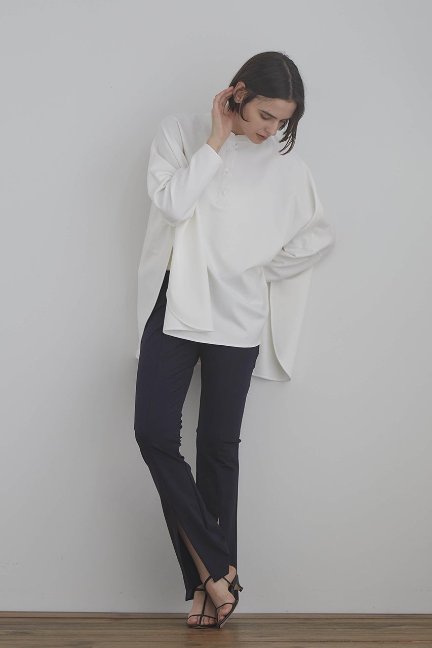 【ル フィル/LE PHIL】の《LE PHIL》ヴィスポンチトップス 人気、トレンドファッション・服の通販 founy(ファニー) 　ファッション　Fashion　レディースファッション　Fashion for Women　トップス・カットソー　Cut & Sew Tops　シャツ・ブラウス・オフィスカジュアル　Elegant Blouses & Button-Ups　ロングTシャツ・Tシャツ　Longline T-Shirts & Tees　カットソー・ベーシックTシャツ　Cut-and-Sewn Tops / Stretch Tees & Basics　エレガント 上品　Elegant　サテン　Satin, Glossy Fabric　スリーブ　Sleeve, Long Sleeve / Short Sleeve　パターン　Pattern, Design Print　ビッグ　Big, Oversized　ボトム　Bottoms, Lower Wear　ロング　Long, Long-Length　新作・新入荷　New Arrivals / New In　other-3|ID: prp329100004879956 ipo3291000000036413686