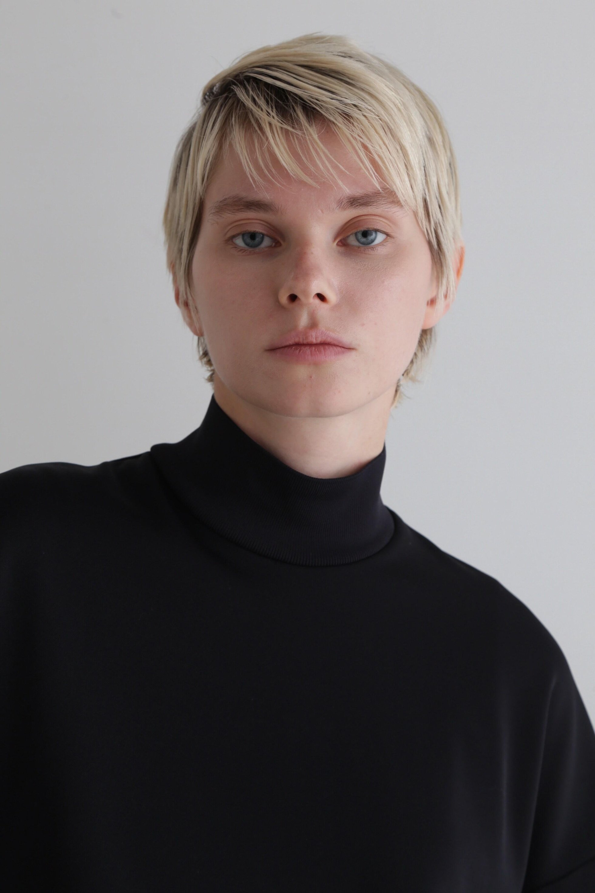 【ル フィル/LE PHIL】のCORDURAフリーススウェットワンピース 人気、トレンドファッション・服の通販 founy(ファニー) 　ファッション　Fashion　レディースファッション　Fashion for Women　ワンピース　Dresses　チュニック　Tunic Tops & Dresses　シンプル　Simple, Minimal　スタンダード　Standard, Basic　ストレート　Straight, Straight Cut　チュニック　Tunic, Long Top　ハイネック　High Neck, Mock Neck　ポケット　Pocket, Pocket Detail　ロング　Long, Long-Length　新作・新入荷　New Arrivals / New In　other-5|ID: prp329100004879966 ipo3291000000036413734