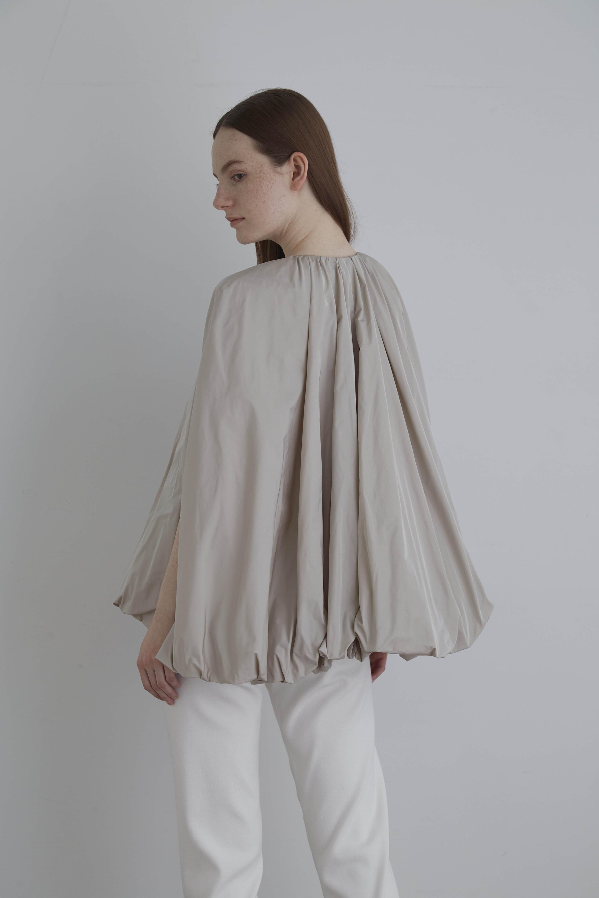 【ル フィル/LE PHIL】の《LE PHIL》マイクロタフタジャケット 人気、トレンドファッション・服の通販 founy(ファニー) ファッション Fashion レディースファッション Fashion for Women アウター Coat / Outerwear Collection レディースジャケット・軽アウター Jackets インナー Innerwear ジャケット Jacket, Outerwear スタンダード Standard, Basic スポーティ Sporty, Casual Athletic ノースリーブ Sleeveless, No-Sleeve バルーン Balloon, Balloon Silhouette 新作・新入荷 New Arrivals / New In 軽量 Lightweight, Ultra Light other-5|ID: prp329100004879986 ipo3291000000036413885