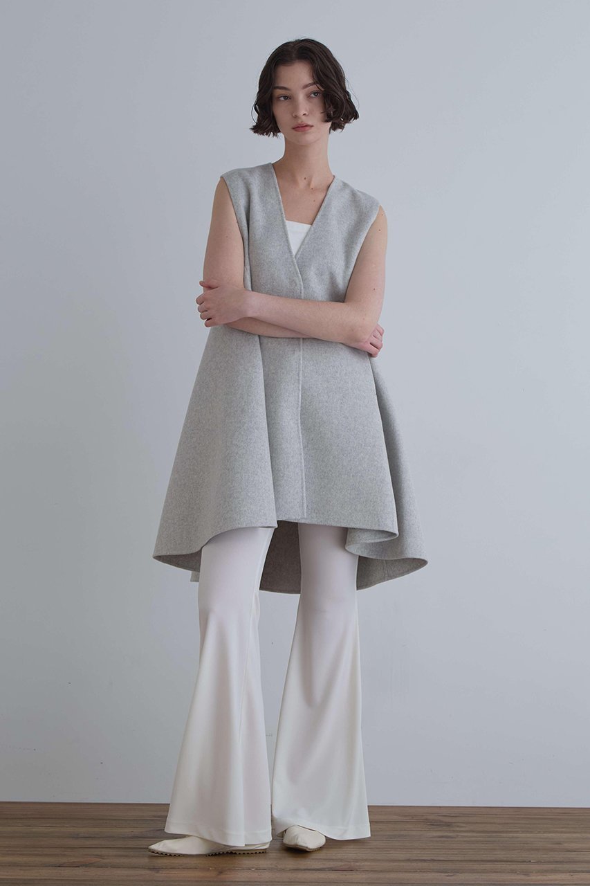 【ル フィル/LE PHIL】の《LE PHIL》クールタッチスムースフレアパンツ 人気、トレンドファッション・服の通販 founy(ファニー) 　ファッション　Fashion　レディースファッション　Fashion for Women　パンツ　Pants & Trousers　おすすめ　Recommended / Our Picks　ストレッチ　Stretch, Stretchy Fabric　セットアップ　Set-Up, Coordinated Outfit　ドレープ　Drape, Draping Fabric　フィット　Fit, Slim Fit　フレア　Flare, Flared　新作・新入荷　New Arrivals / New In　other-6|ID: prp329100004880018 ipo3291000000036414086