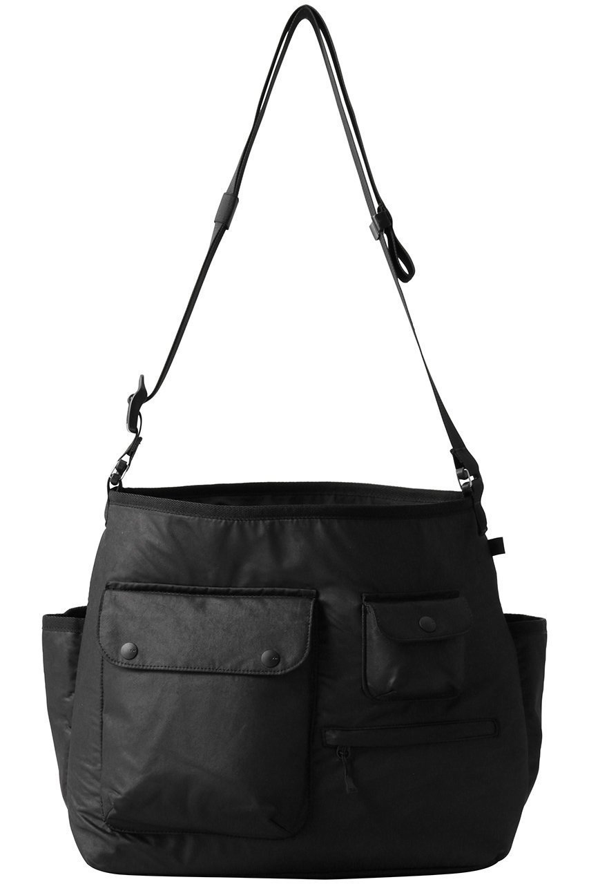 【ダイワ ピアサーティナイン/DAIWA PIER39】の【UNISEX】TECH REVERSIBLE ONE SHOULDER BAG 人気、トレンドファッション・服の通販 founy(ファニー) 　ファッション　Fashion　レディースファッション　Fashion for Women　バッグ　Bags　ユニセックス　Unisex, Genderless　シンプル　Simple, Minimal　ポケット　Pocket, Pocket Detail　リバーシブル　Reversible, Two-Sided　旅行　Travel　other-3|ID: prp329100004881207 ipo3291000000036433318